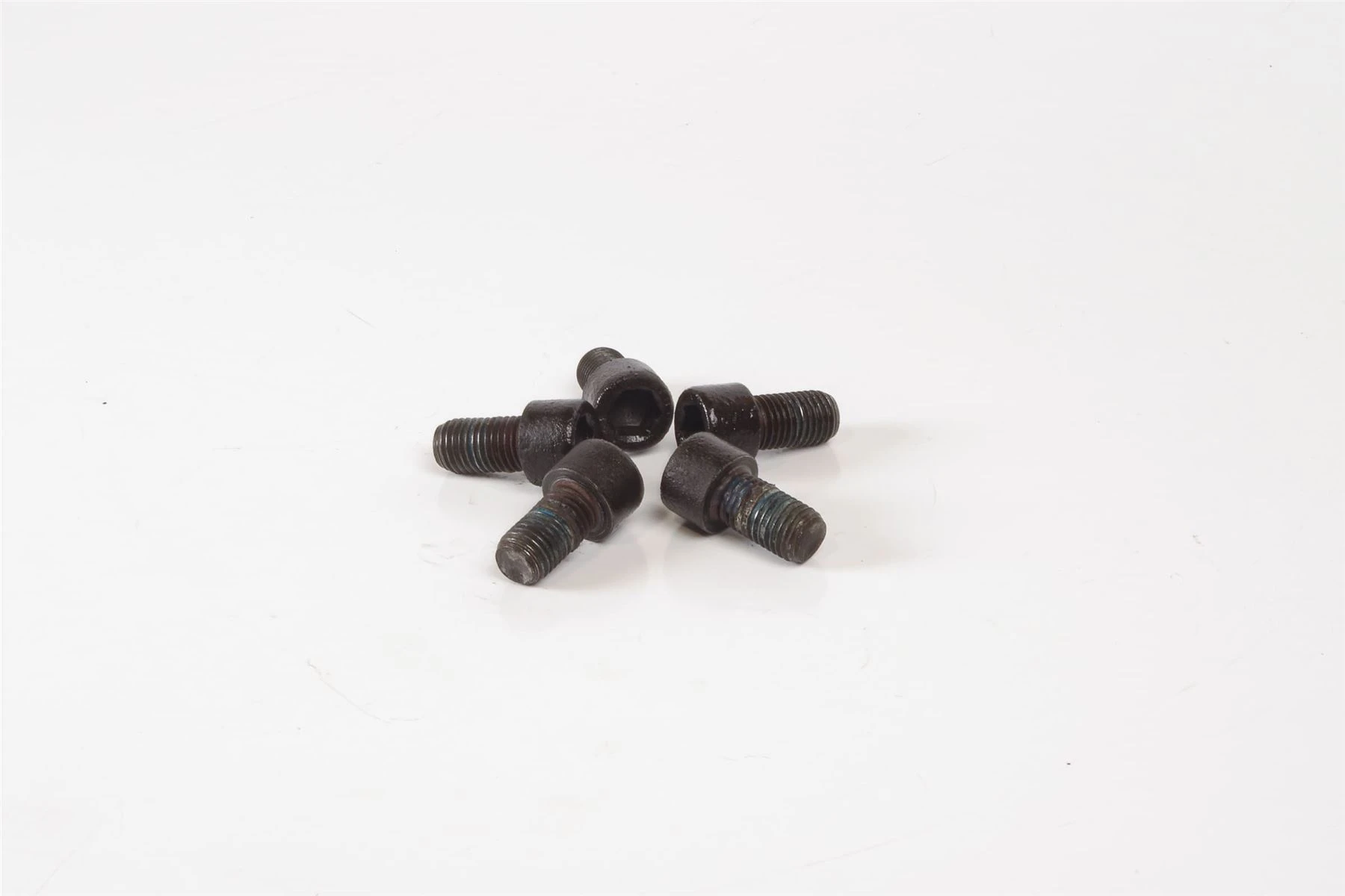 Mercedes 0009907212 Brake Disc Bolt x5 | C107 R107 W113 SL W108 W109 W111...