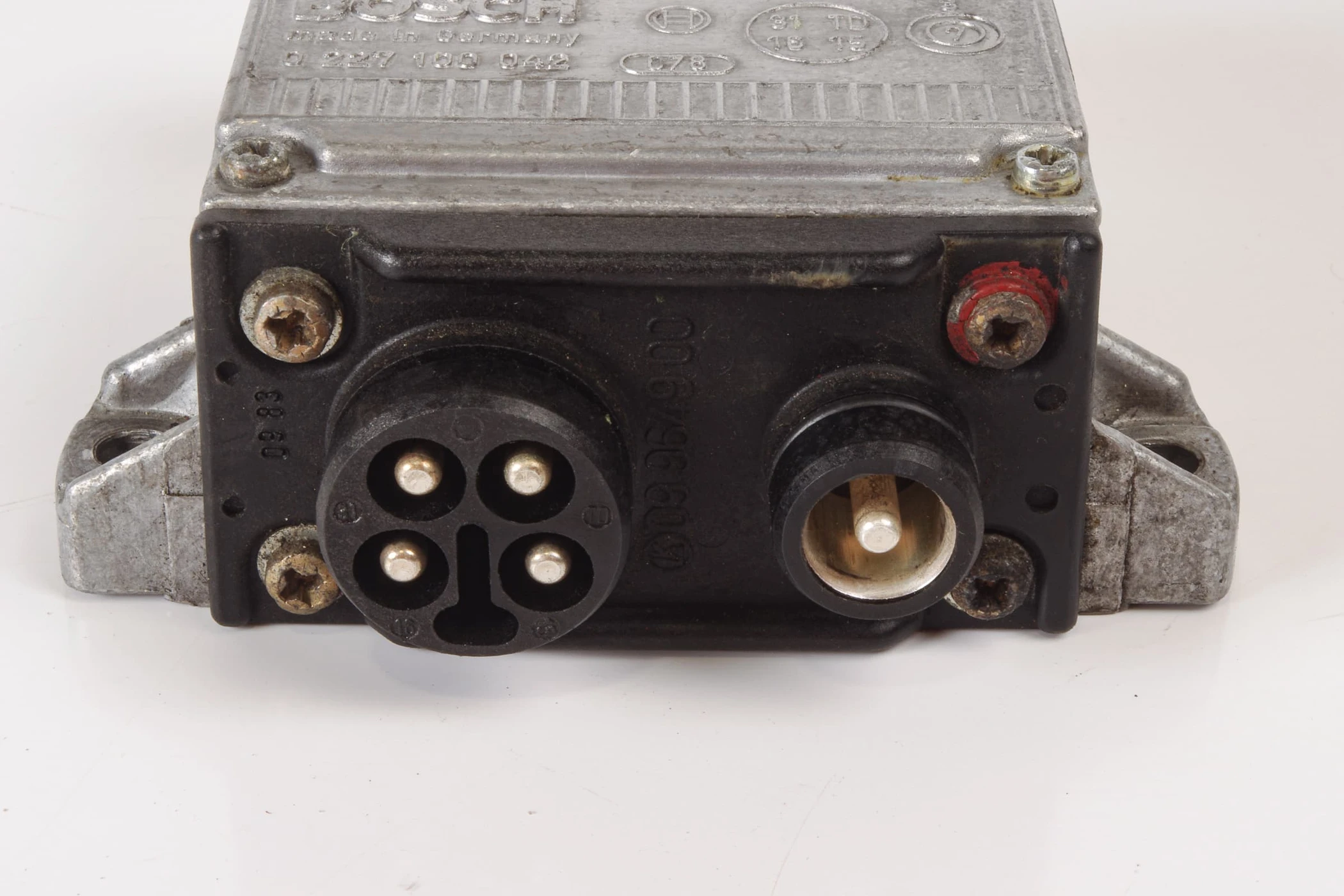 Mercedes 0025452632 Ignition Control Module | R107 SL W126 V126 C126 S