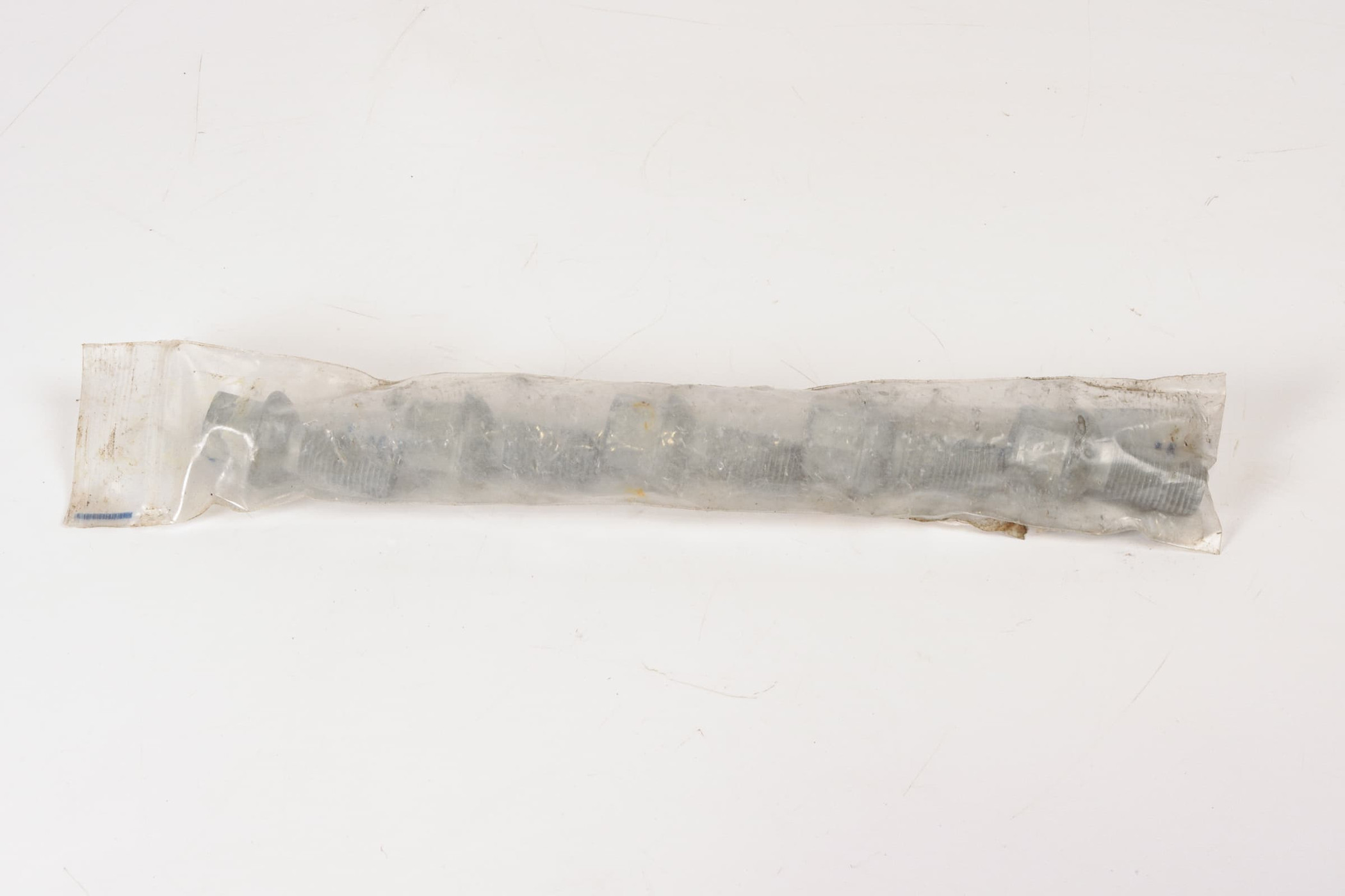 Mercedes 2204000170 Spare Wheel Bolt x5 (New Old St.) | W164 W166 M X166 GL...