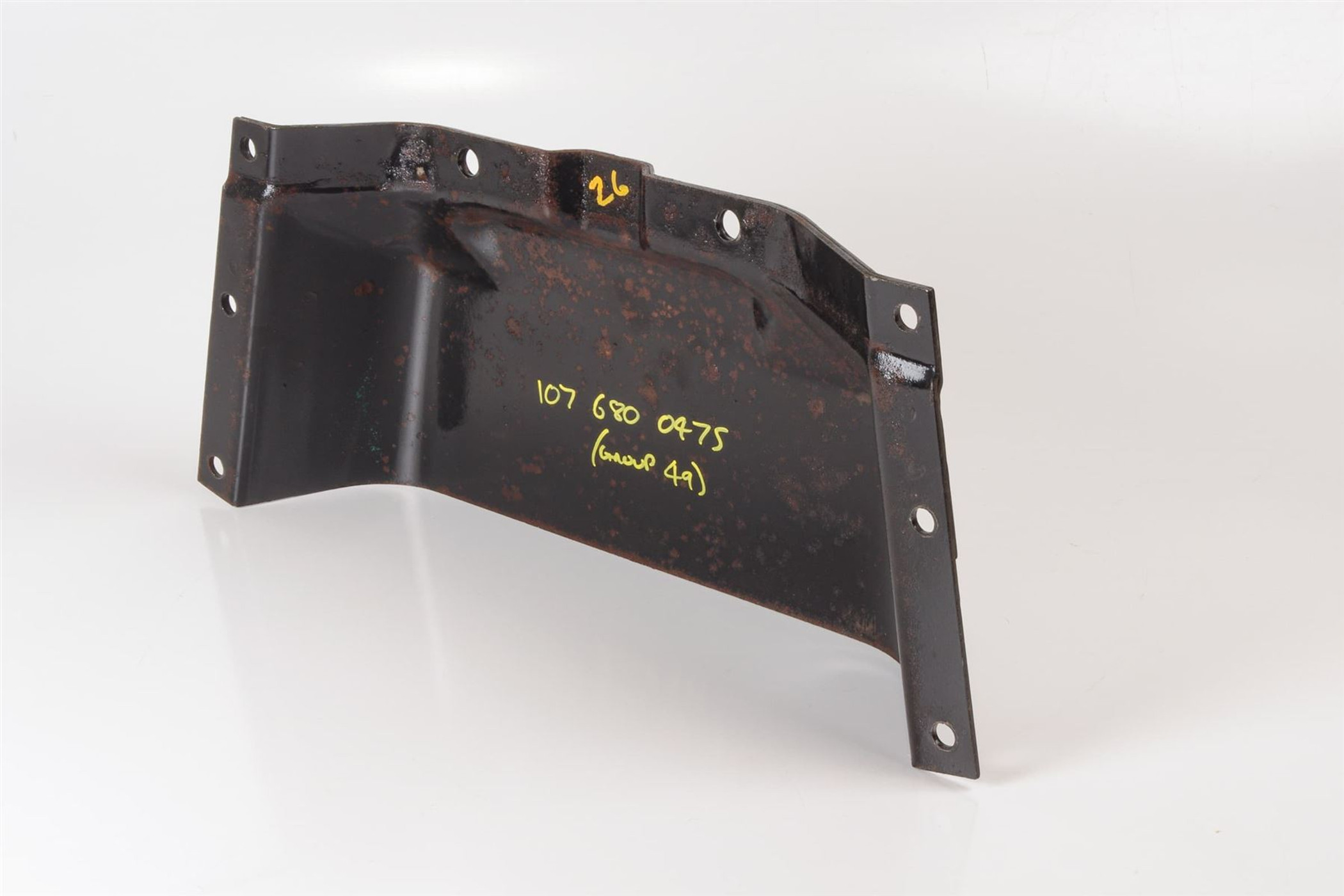 Mercedes 1076800475 Automatic Gearbox Striker Plate - Front | R107 SL