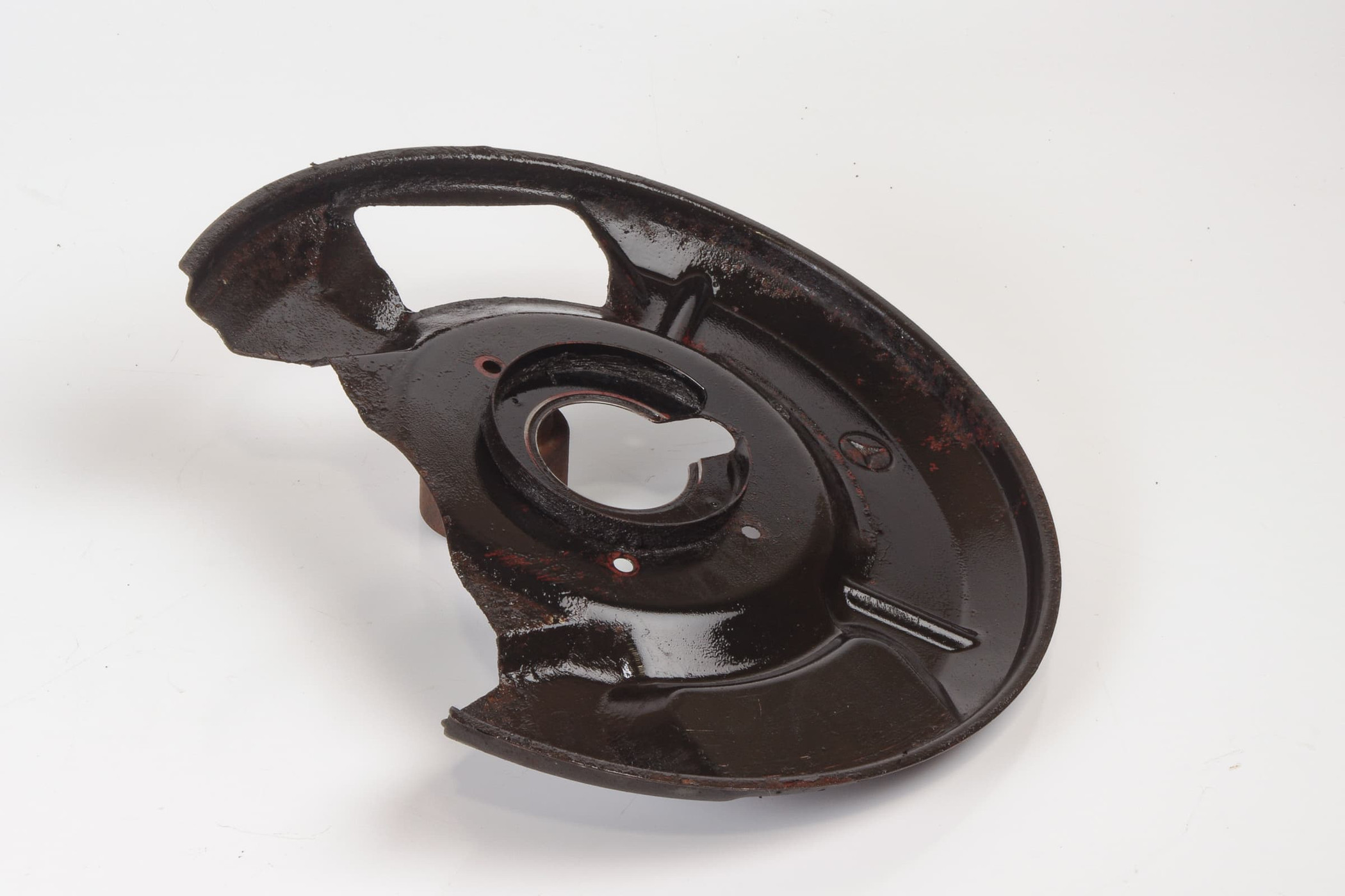 Mercedes 1074201044 Brake Dust Shield - Right | C107 R107 SL