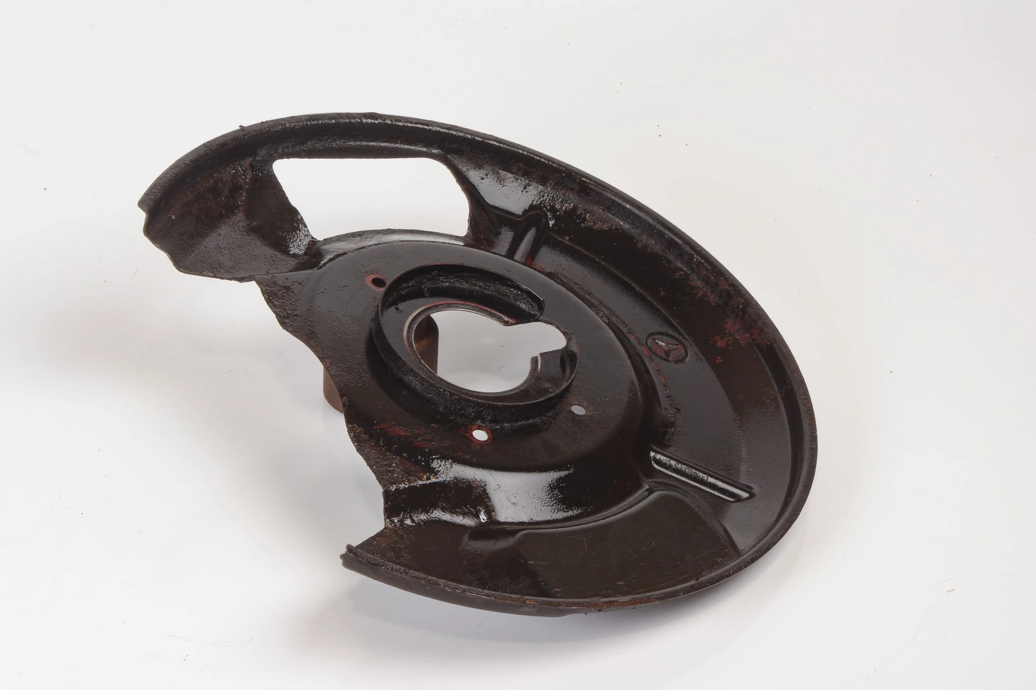Mercedes 1074201044 Brake Dust Shield - Right | C107 R107 SL