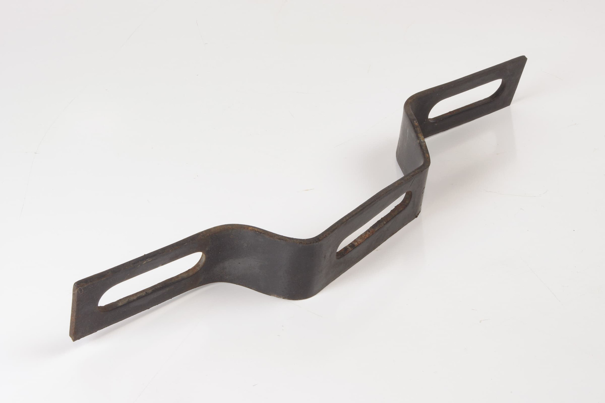 Mercedes 1078851040 Bumper Bracket - Right | C107 R107 SL