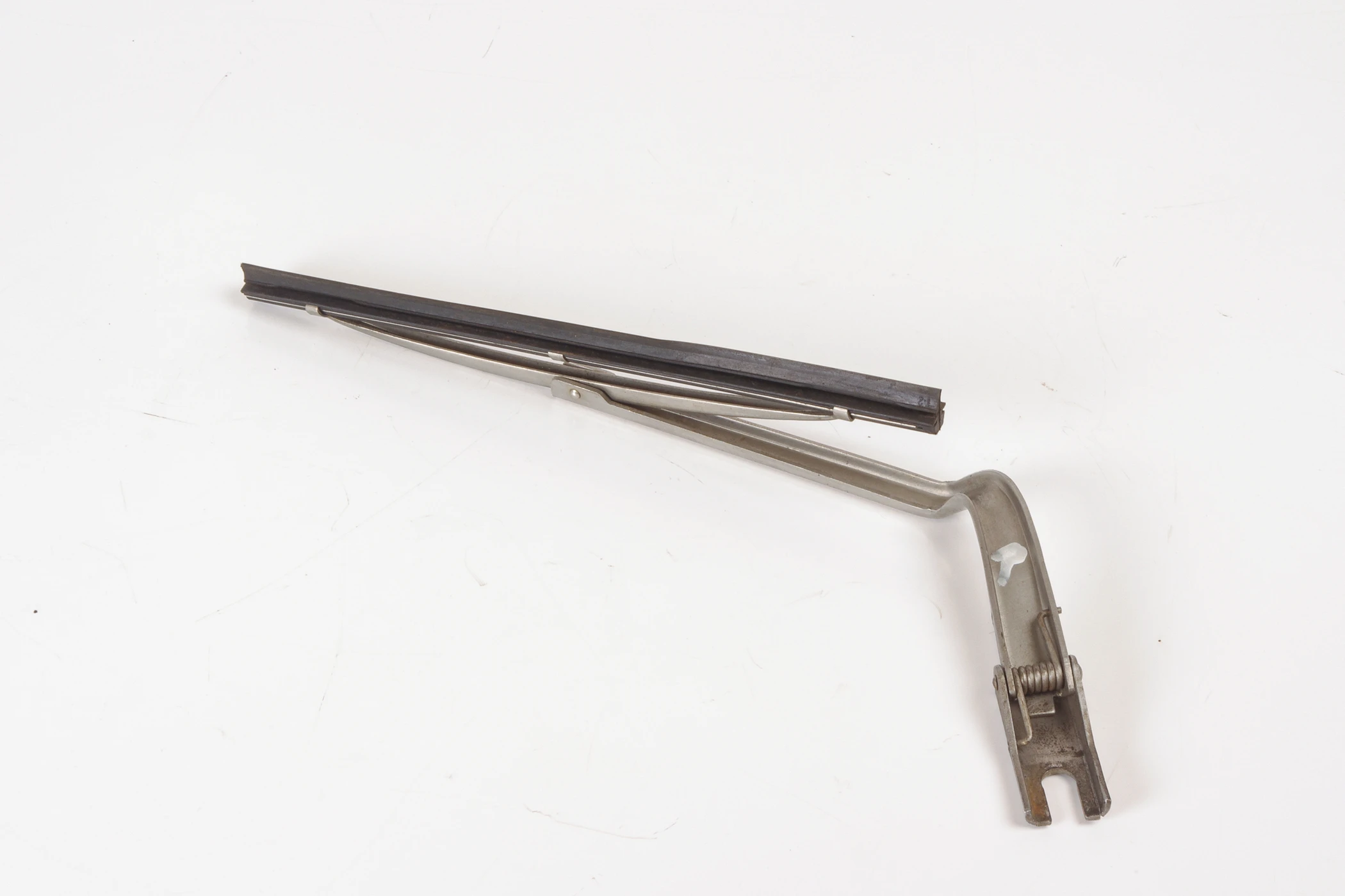 Mercedes 1078203344 Headlight Wiper Arm - Left | C107 R107 SL W108 W109 S...