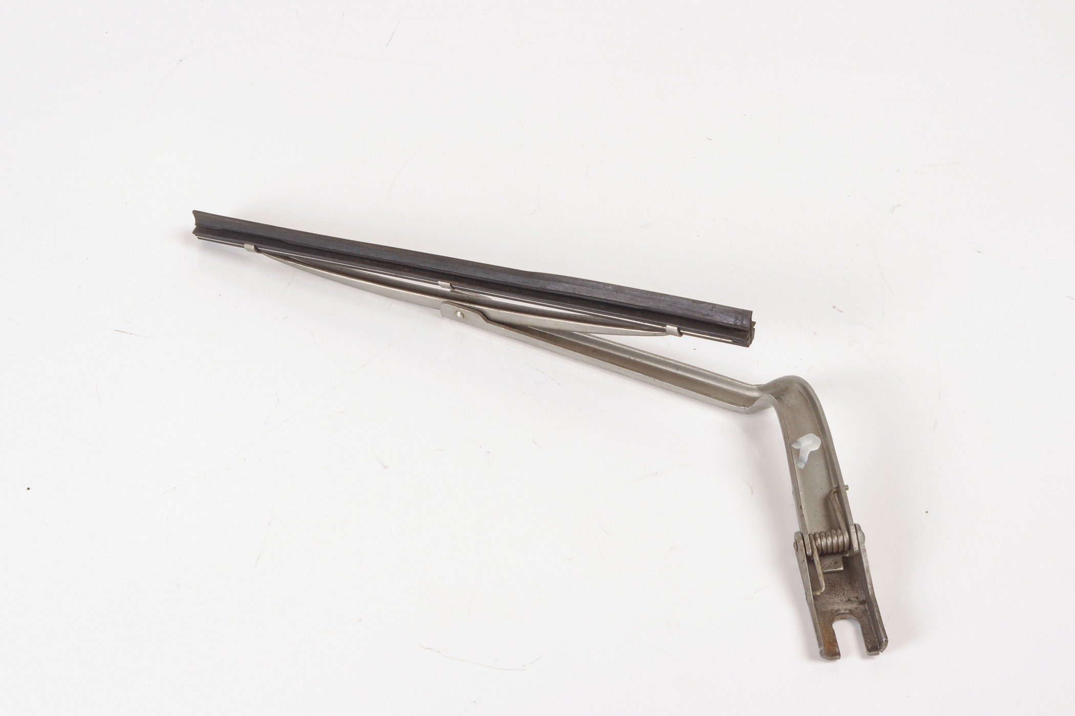 Mercedes 1078203344 Headlight Wiper Arm - Left | C107 R107 SL W108 W109 S...