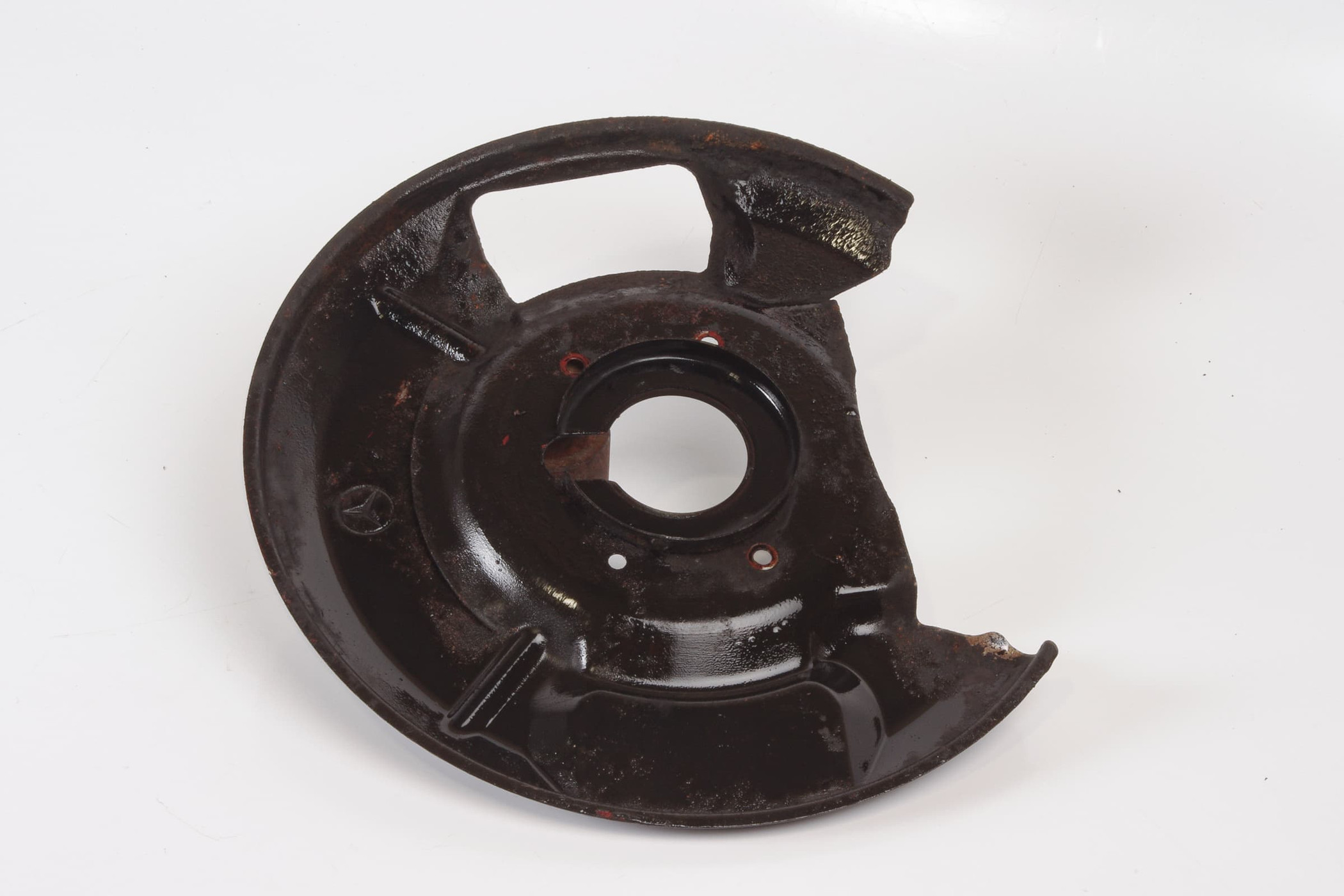 Mercedes 1074200944 Brake Dust Shield - Left | C107 R107 SL