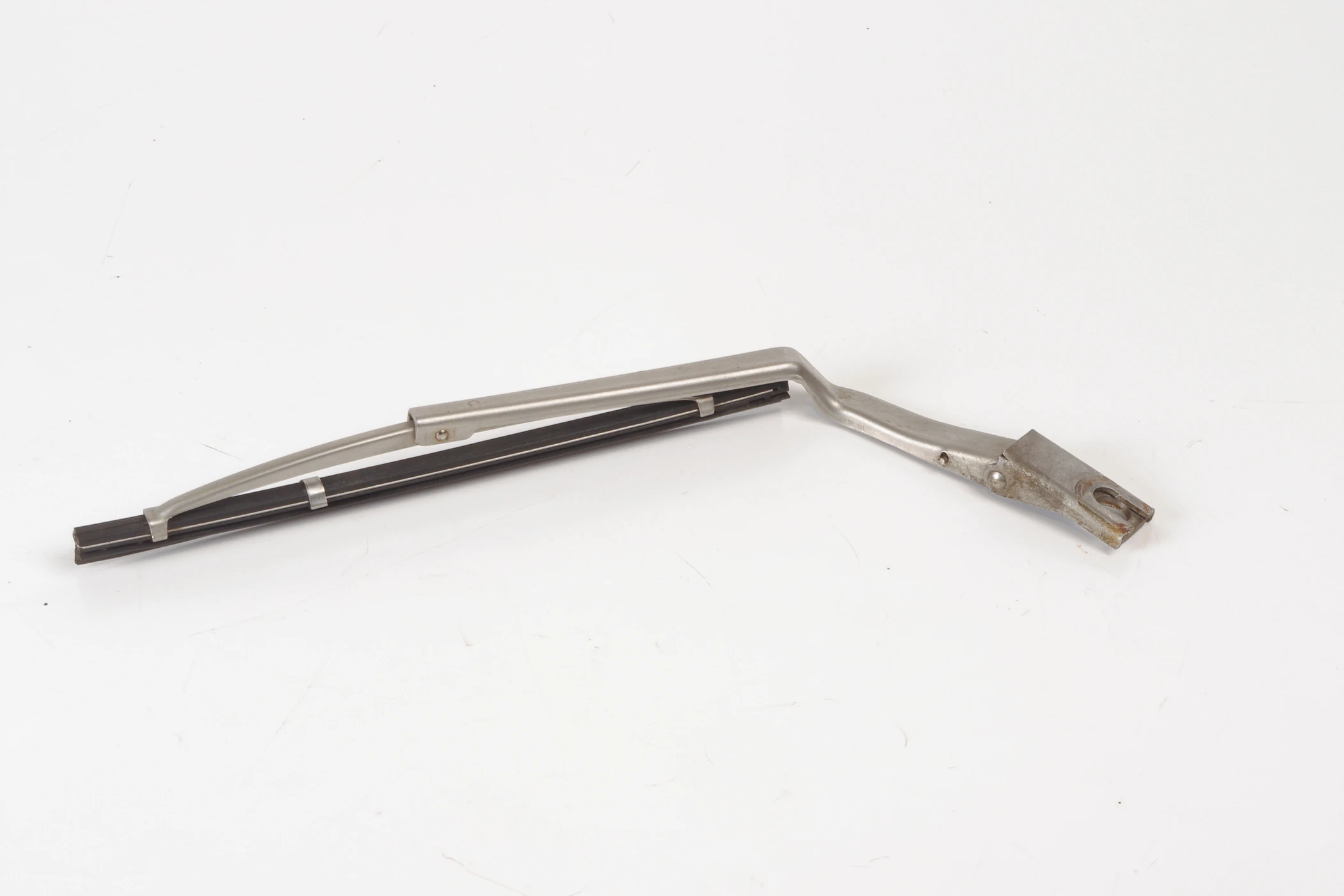 Mercedes 1078203444 Headlight Wiper Arm - Right | C107 R107 SL W108 W109 S...