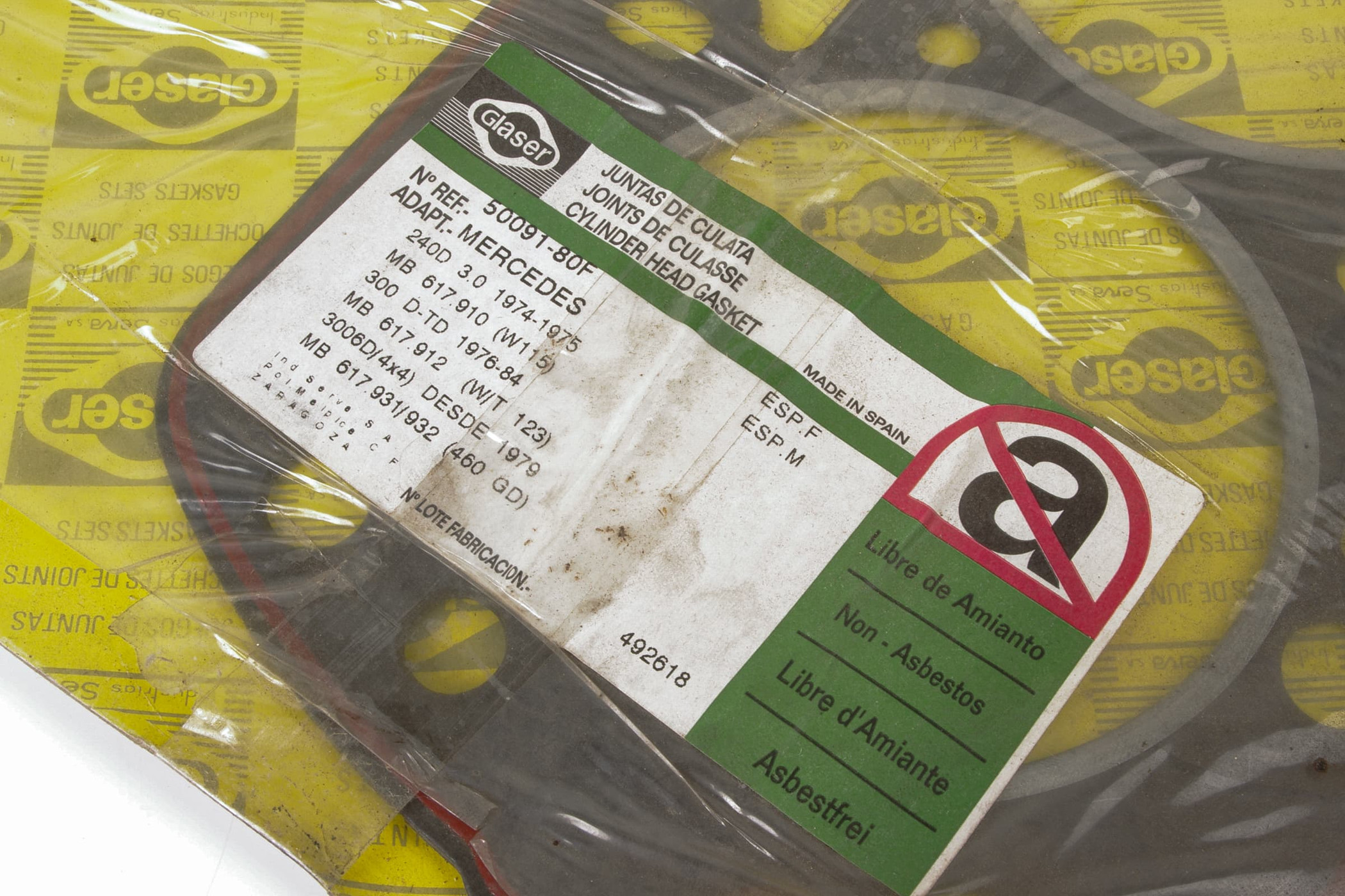 Mercedes 6170160820 Head Gasket Set (New Old St.) | W115 W123 E W116 W126 S...