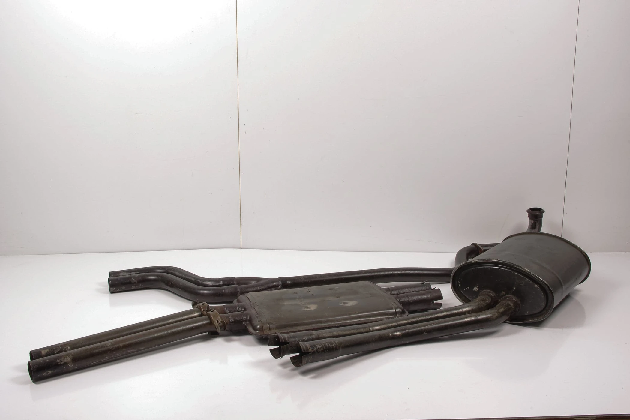 Mercedes 1074901315 Exhaust System | C107 R107 SL