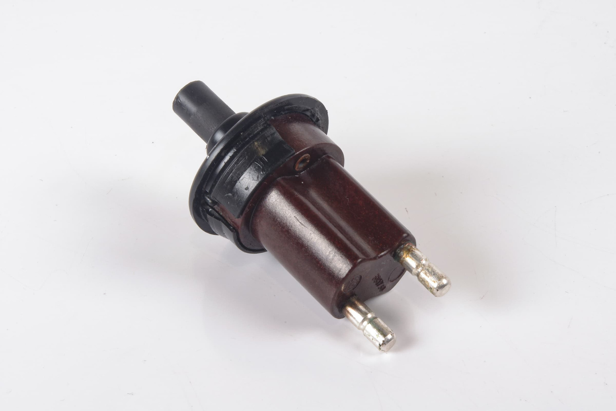 Mercedes 0008211552 Door Contact Switch - Front | W100 W108 W109 W111 S R107...