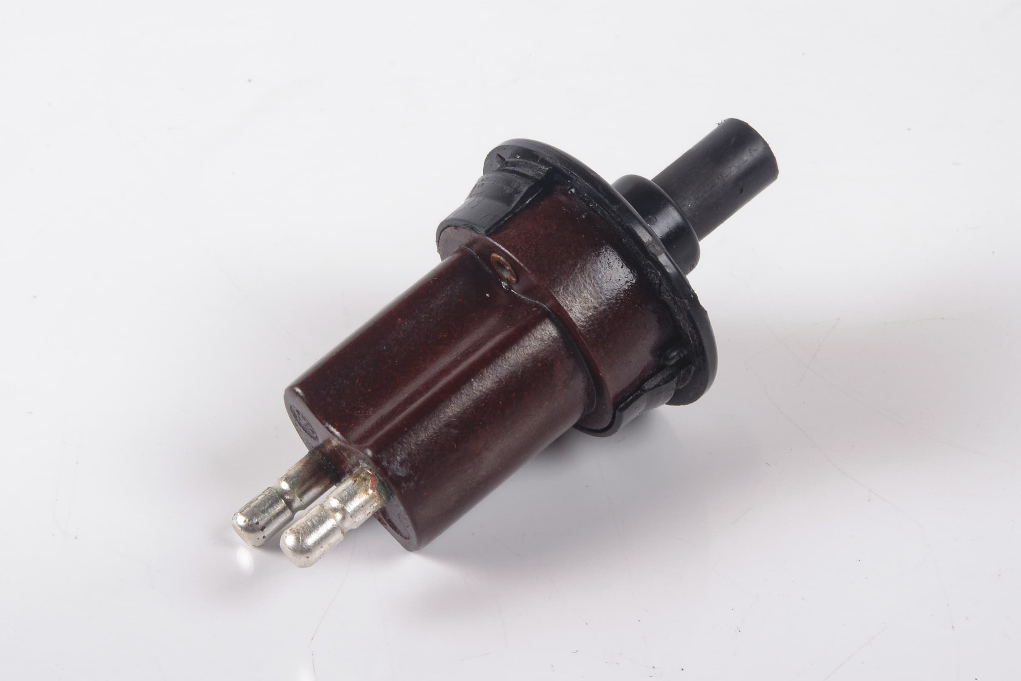 Mercedes 0008211552 Door Contact Switch - Front | W100 W108 W109 W111 S R107...