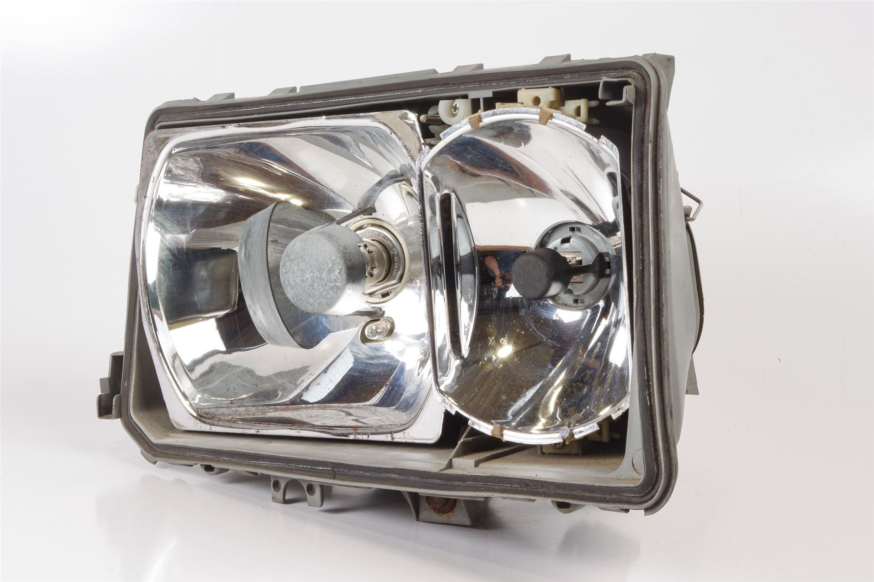 Mercedes 2018200461 Headlight - Right | W201 C
