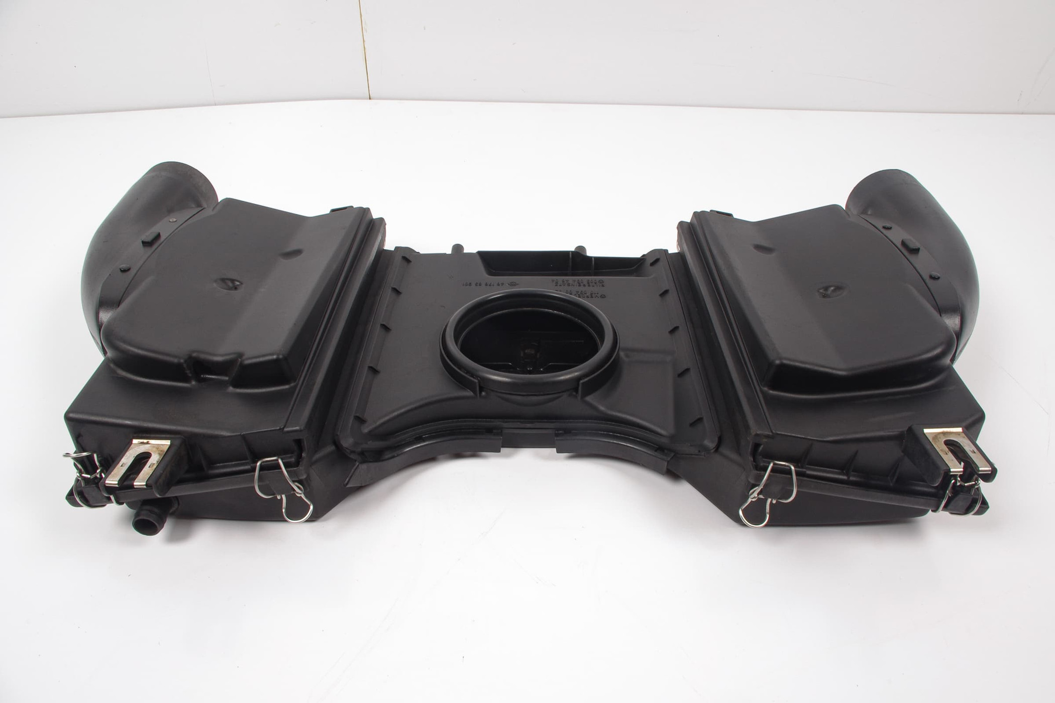 Mercedes 1190940002 Air Box (a) | R129 SL