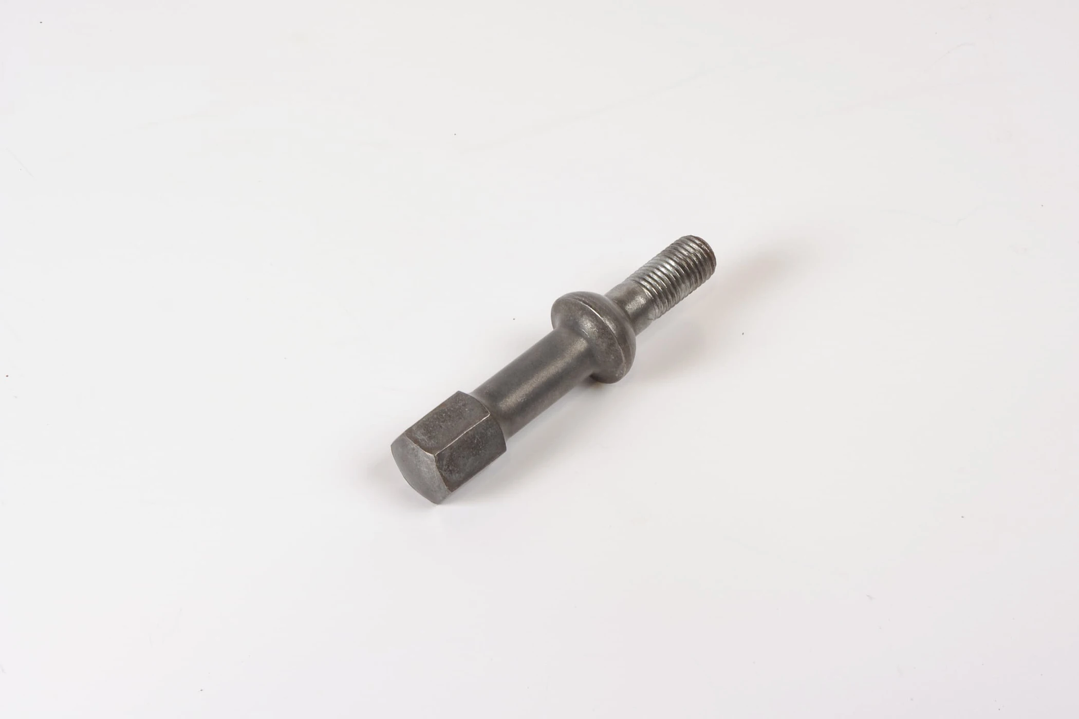 Mercedes 1244000770 Wheel Bolt x5 (a) | R107 R129 SL W124 E W126 W140 S R170...