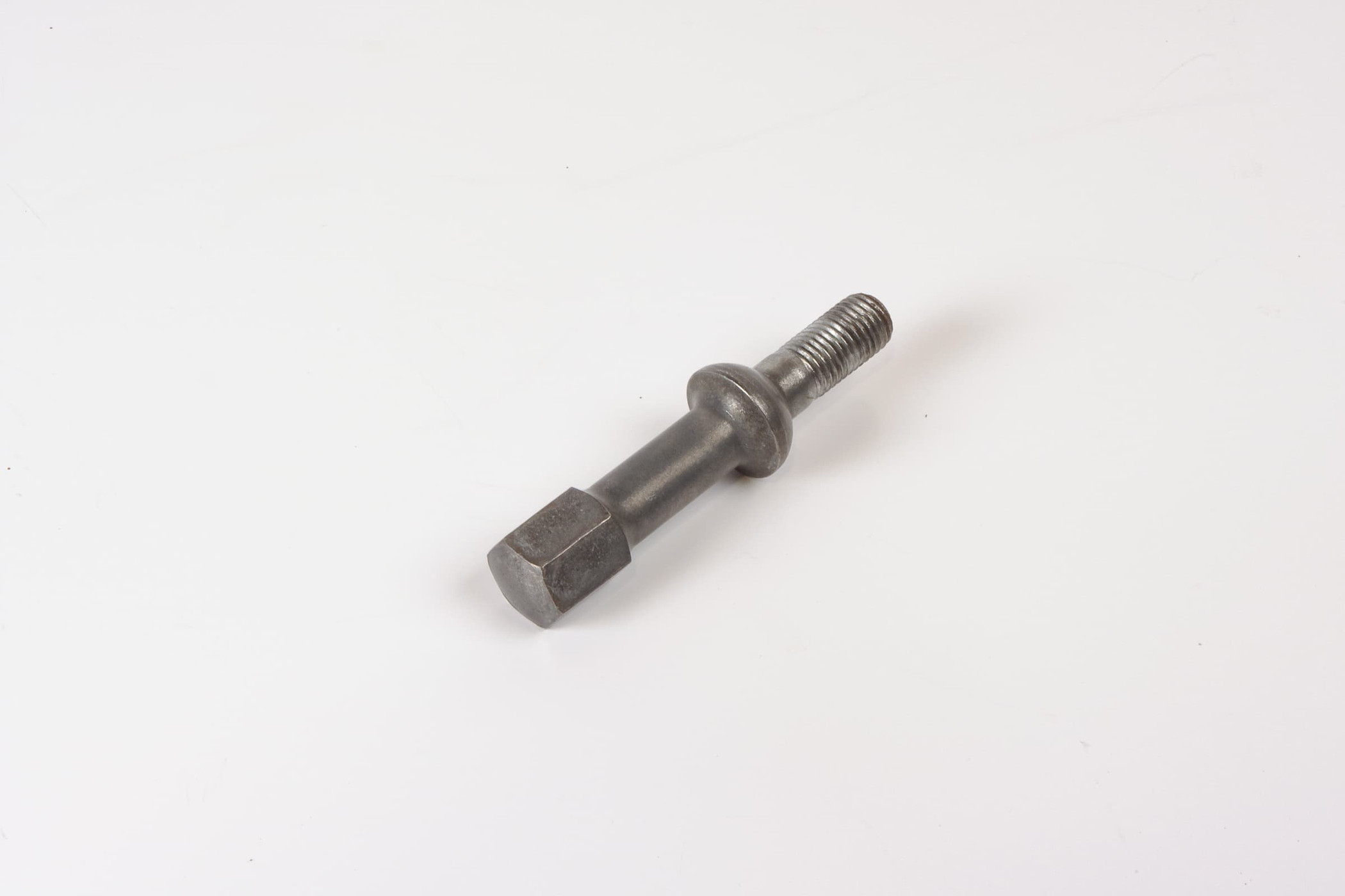Mercedes 1244000770 Wheel Bolt x5 (a) | R107 R129 SL W124 E W126 W140 S R170...