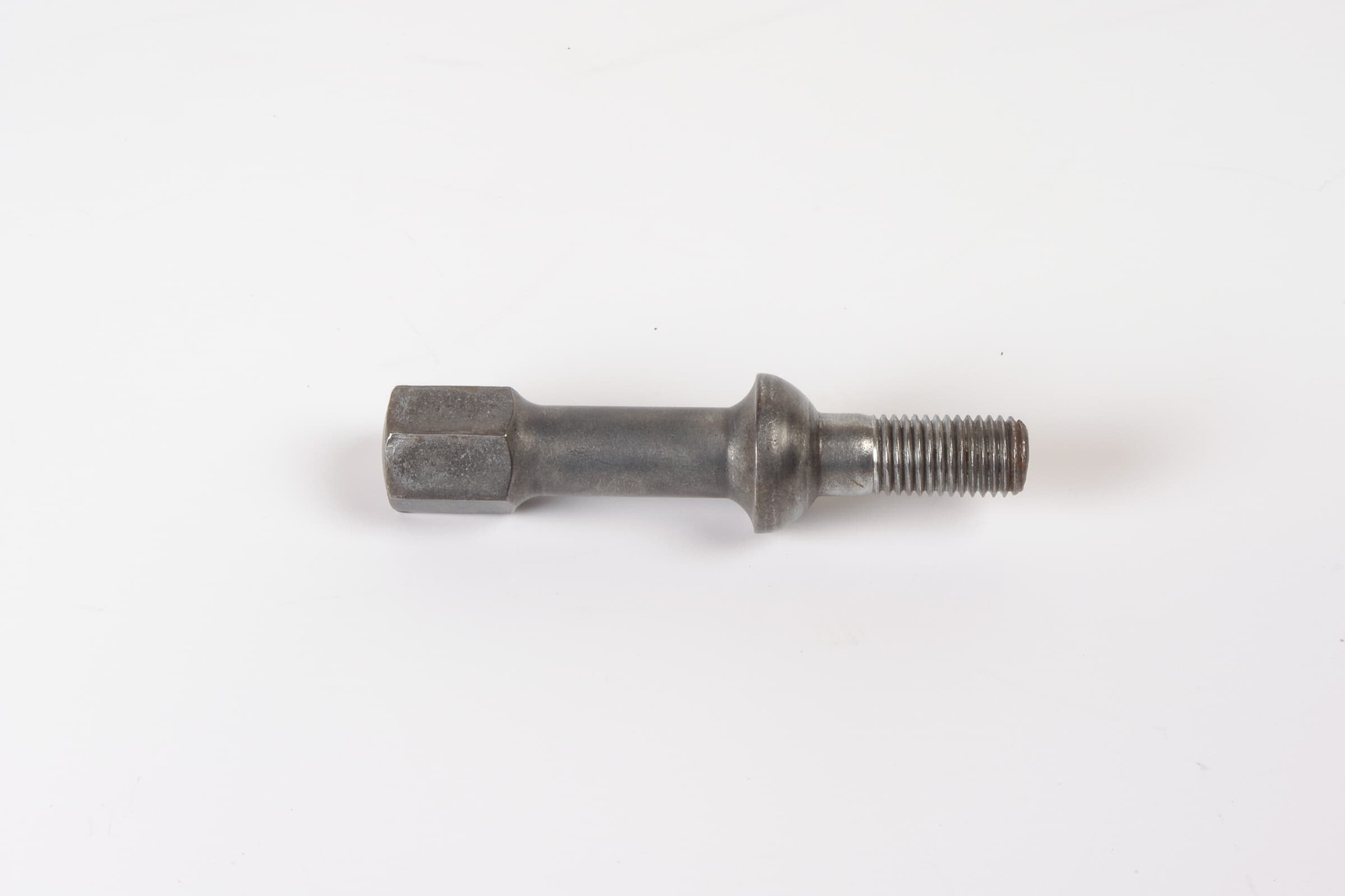 Mercedes 1244000770 Wheel Bolt x5 (a) | R107 R129 SL W124 E W126 W140 S R170...