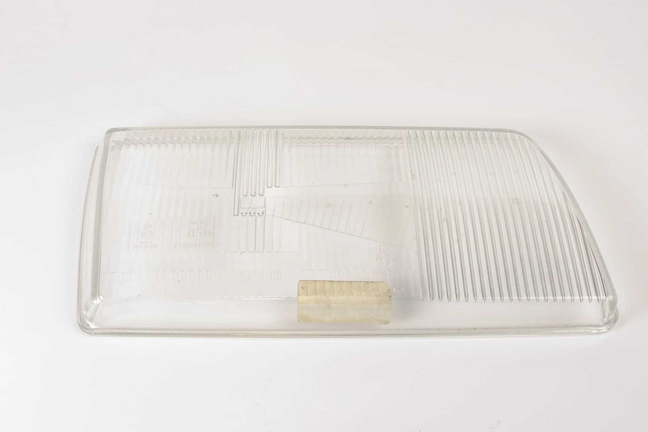 Mercedes 0028265590 Headlight Lens - Right (New Old St.) | W126 V126 S