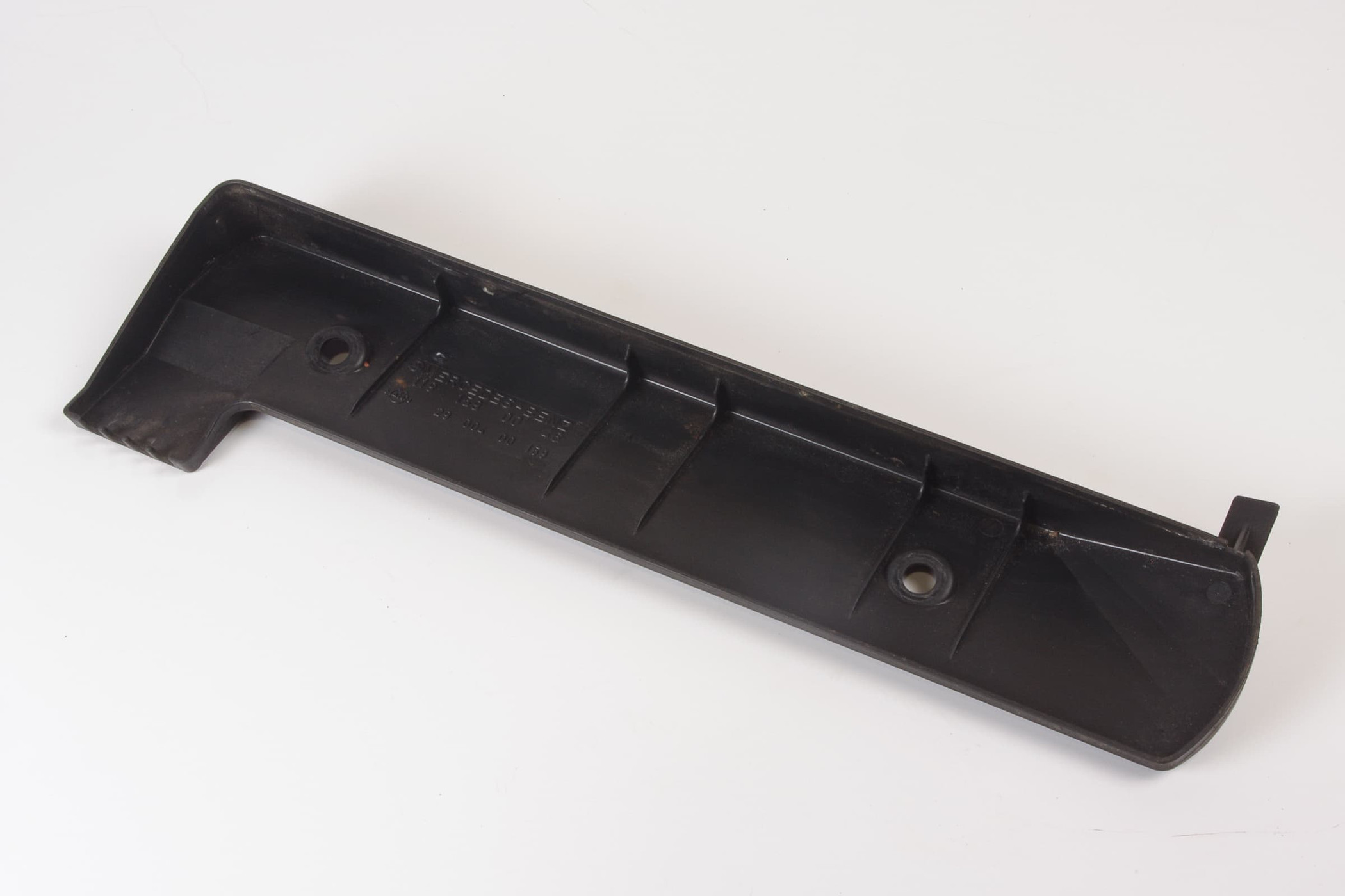 Mercedes 1191590046 Ignition Lead Cover - Left | W124 E R129 SL W140 S