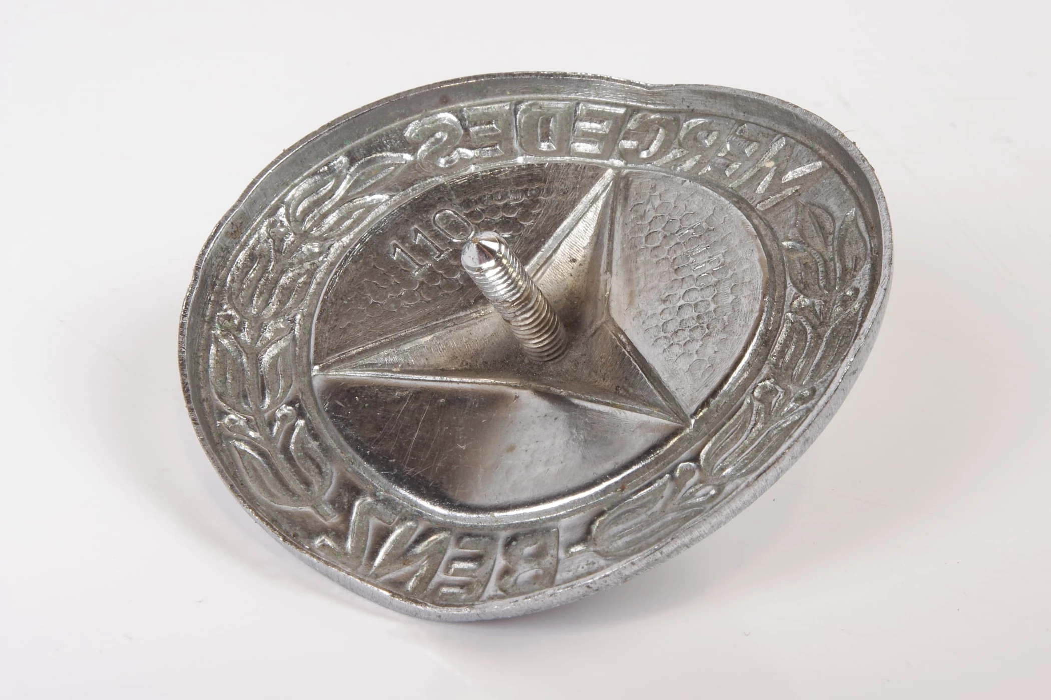 Mercedes 1108800088 Bonnet Grille Badge | W110 W120 W121 E W111 W112 S