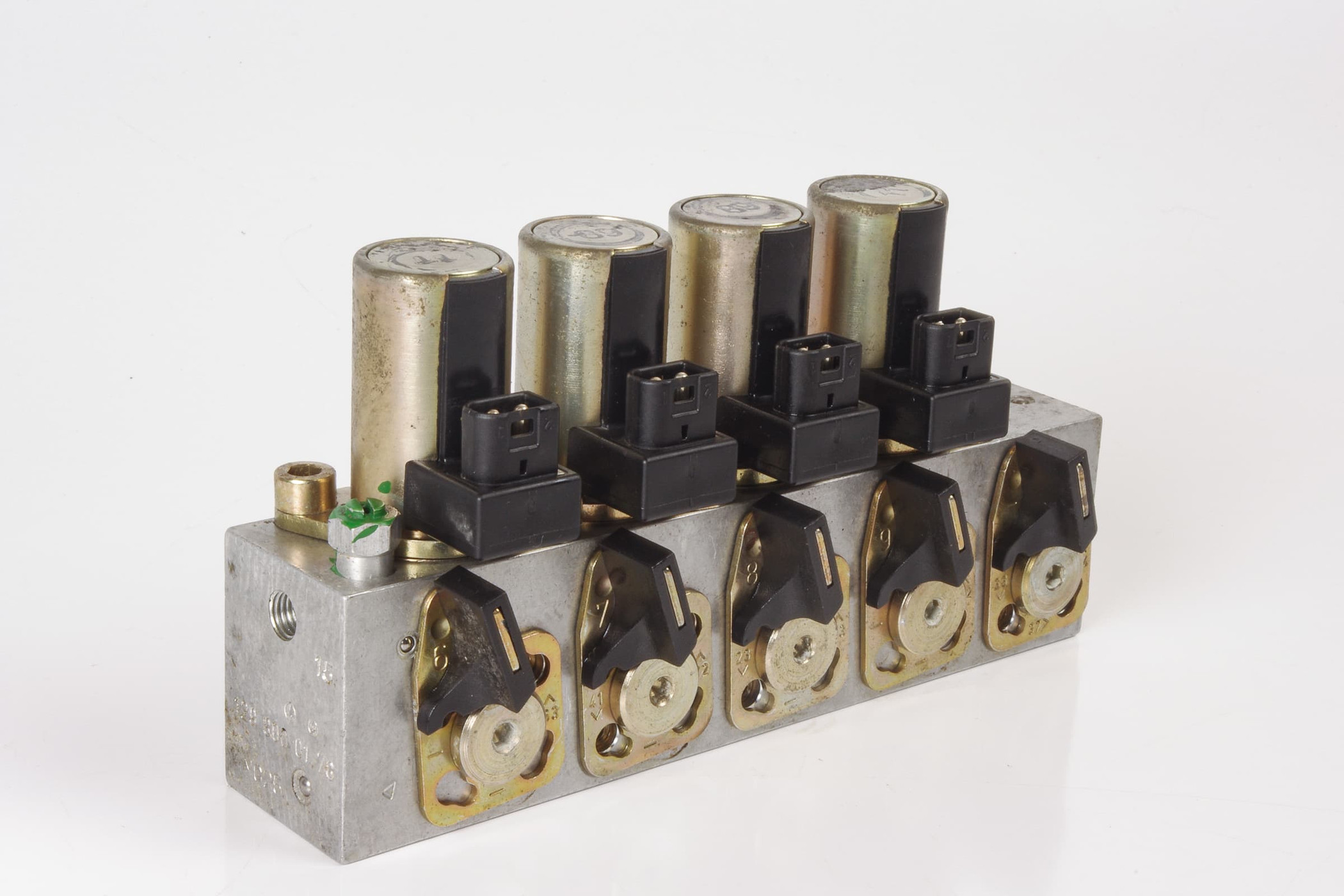 Mercedes 1298000078 Roof Hydraulic Valve Block - Left | A124 E R129 SL A208 CLK