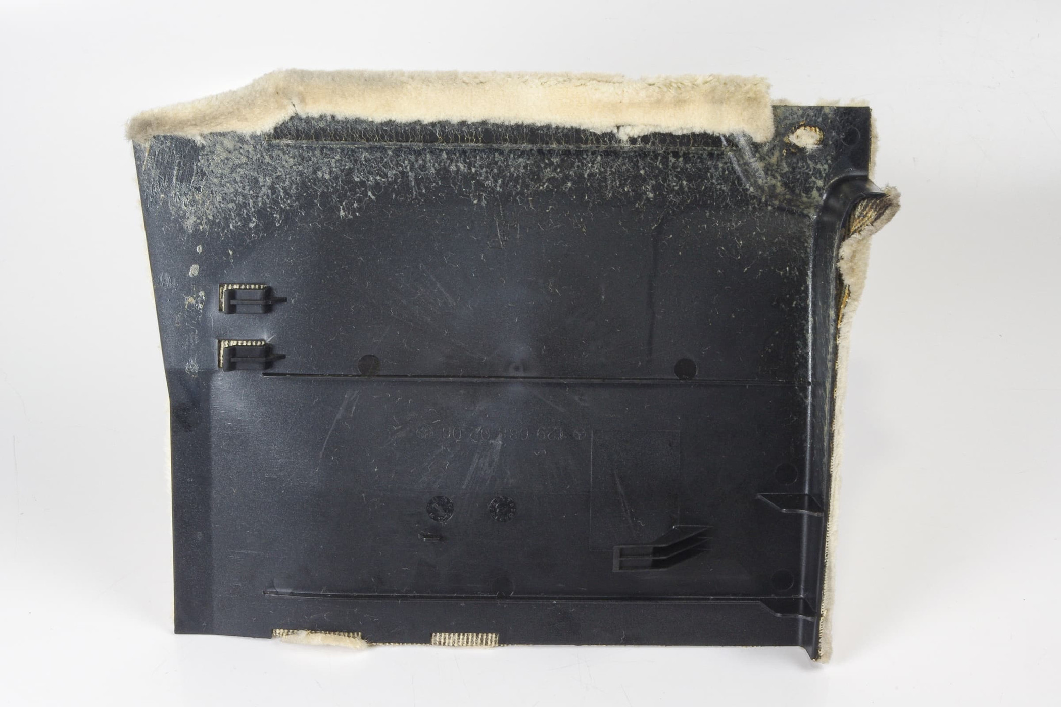 Mercedes 1296880206 Footwell Carpet Trim Panel - Right Yellow | R129 SL