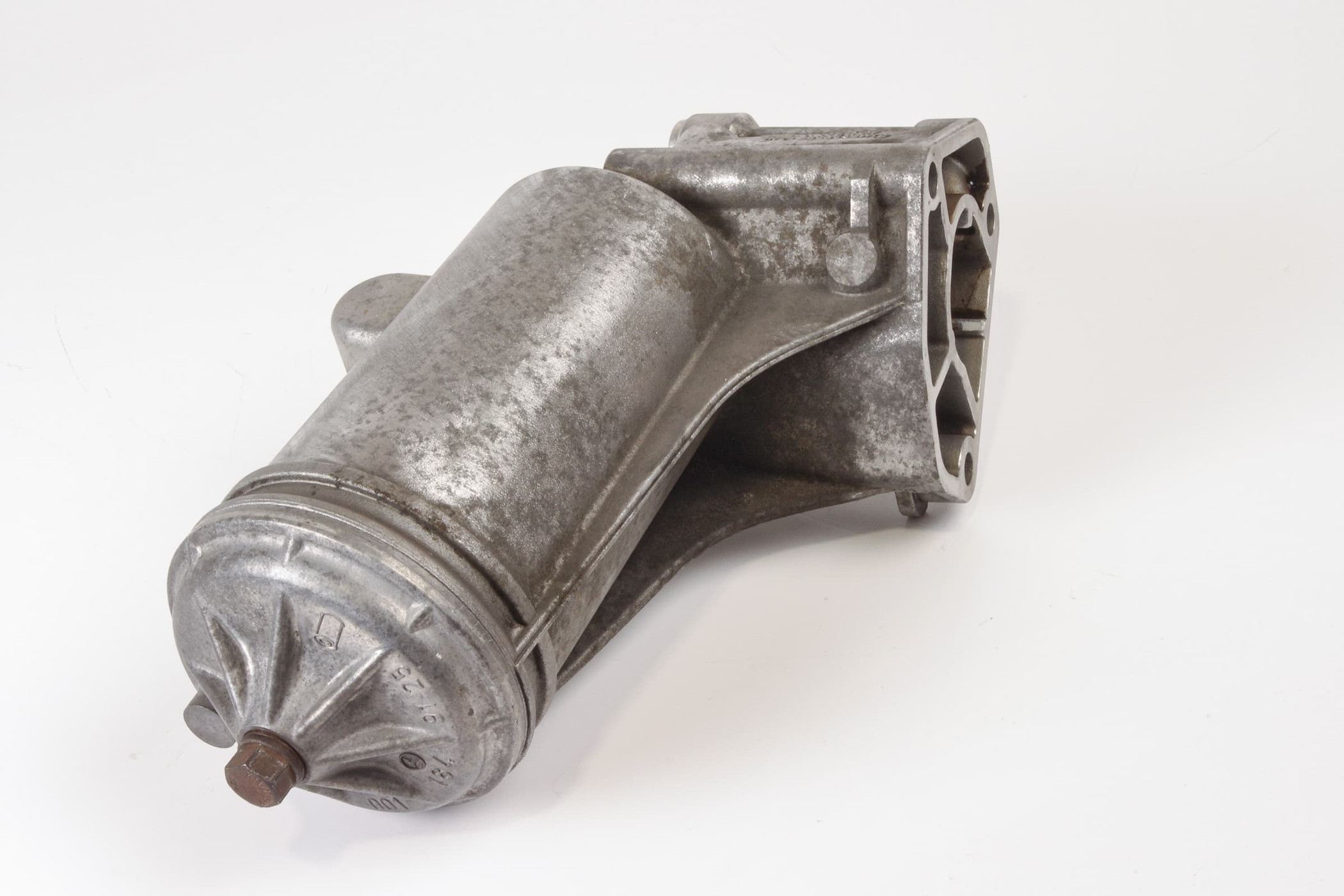 Mercedes 1191800211 Oil Filter Housing | W124 E R129 SL W140 V140 C140 S