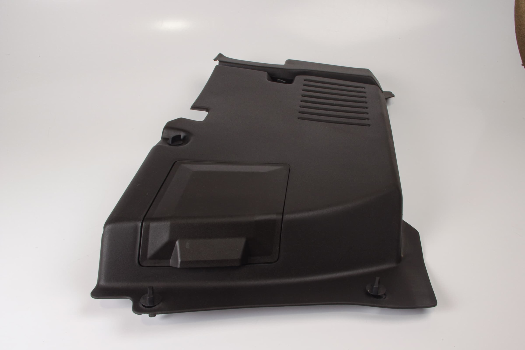 Mercedes 1408202078 Engine Cover - Left (a) | W140 V140 S