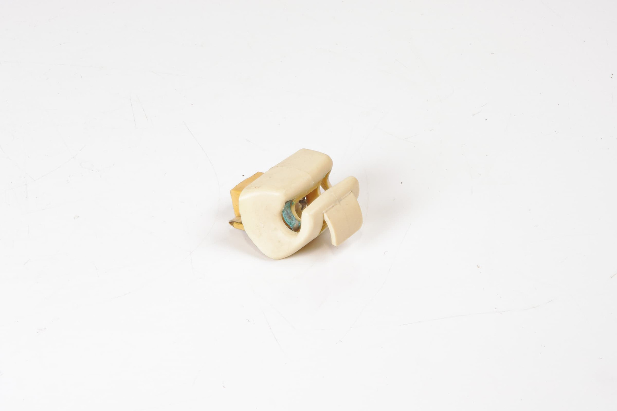 Mercedes 1298100225 Sun Visor Clip - Cream | R129 SL