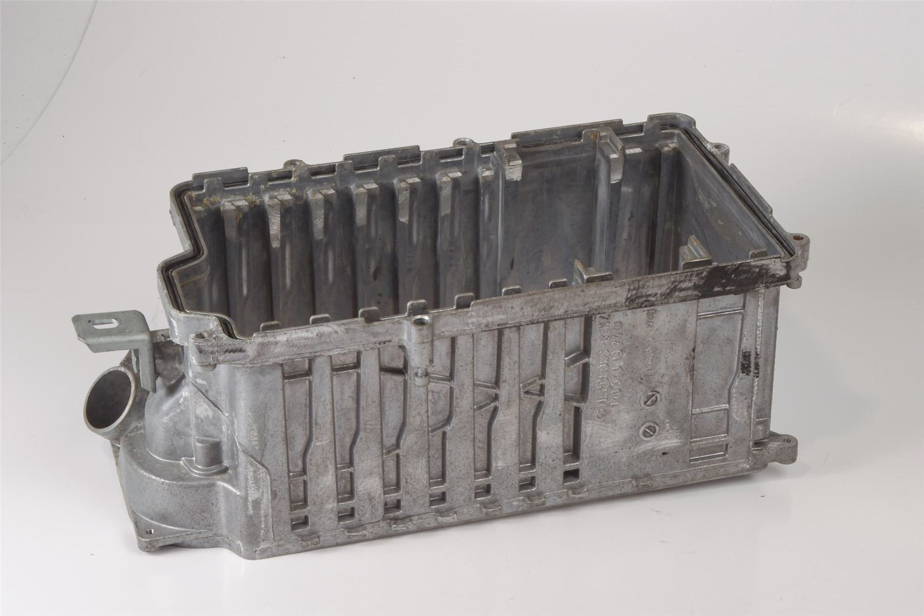 Mercedes 1405400924 ECU Case | W140 V140 S