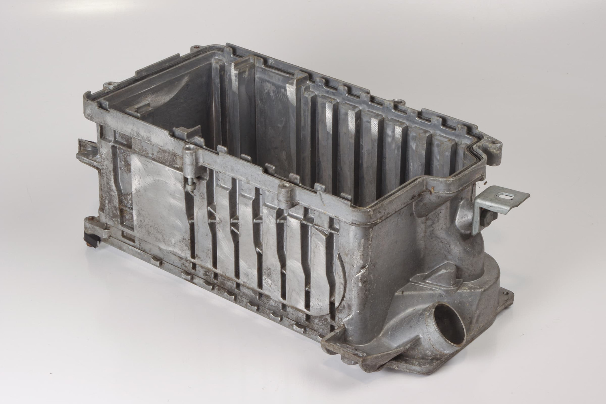 Mercedes 1405400924 ECU Case | W140 V140 S