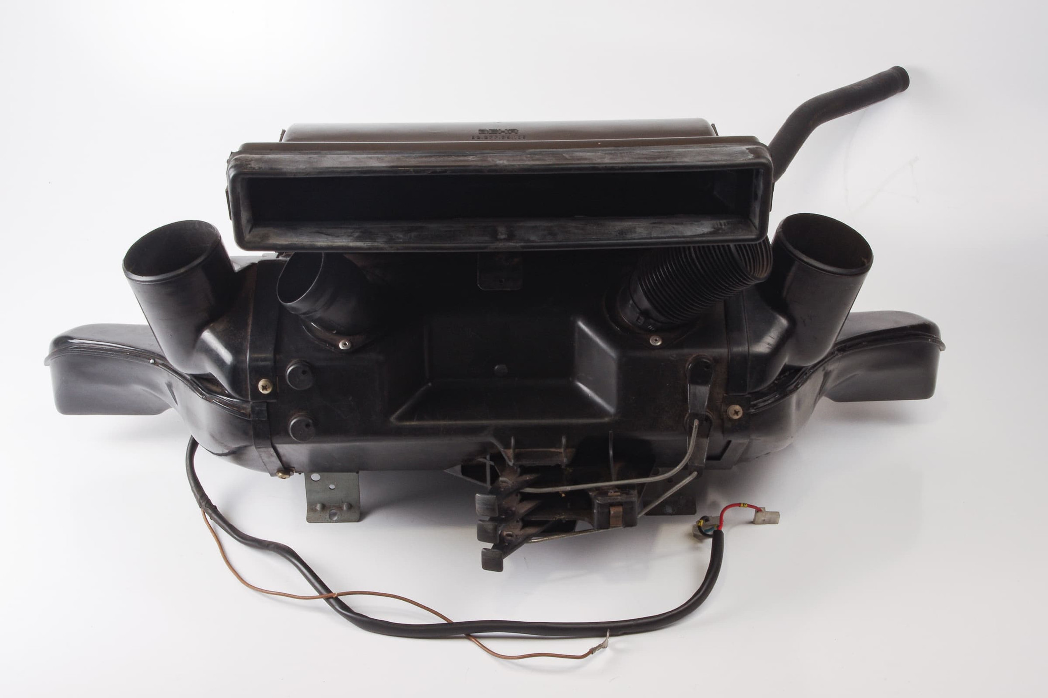 Mercedes 4618300903 Blower Housing | W460 W461 G