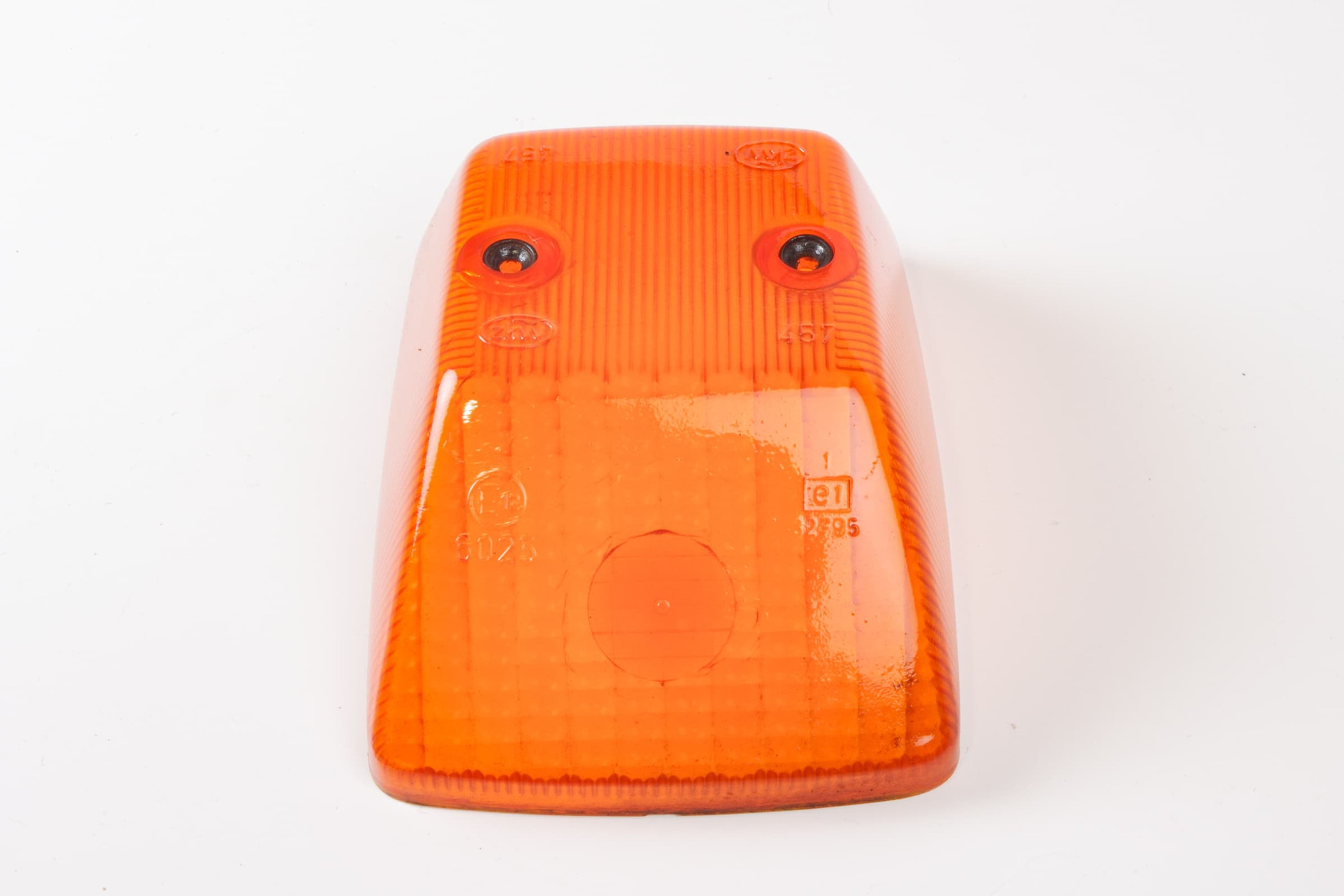 Mercedes 0008262357 Indicator Lens - Front | W460 W461 W463 G