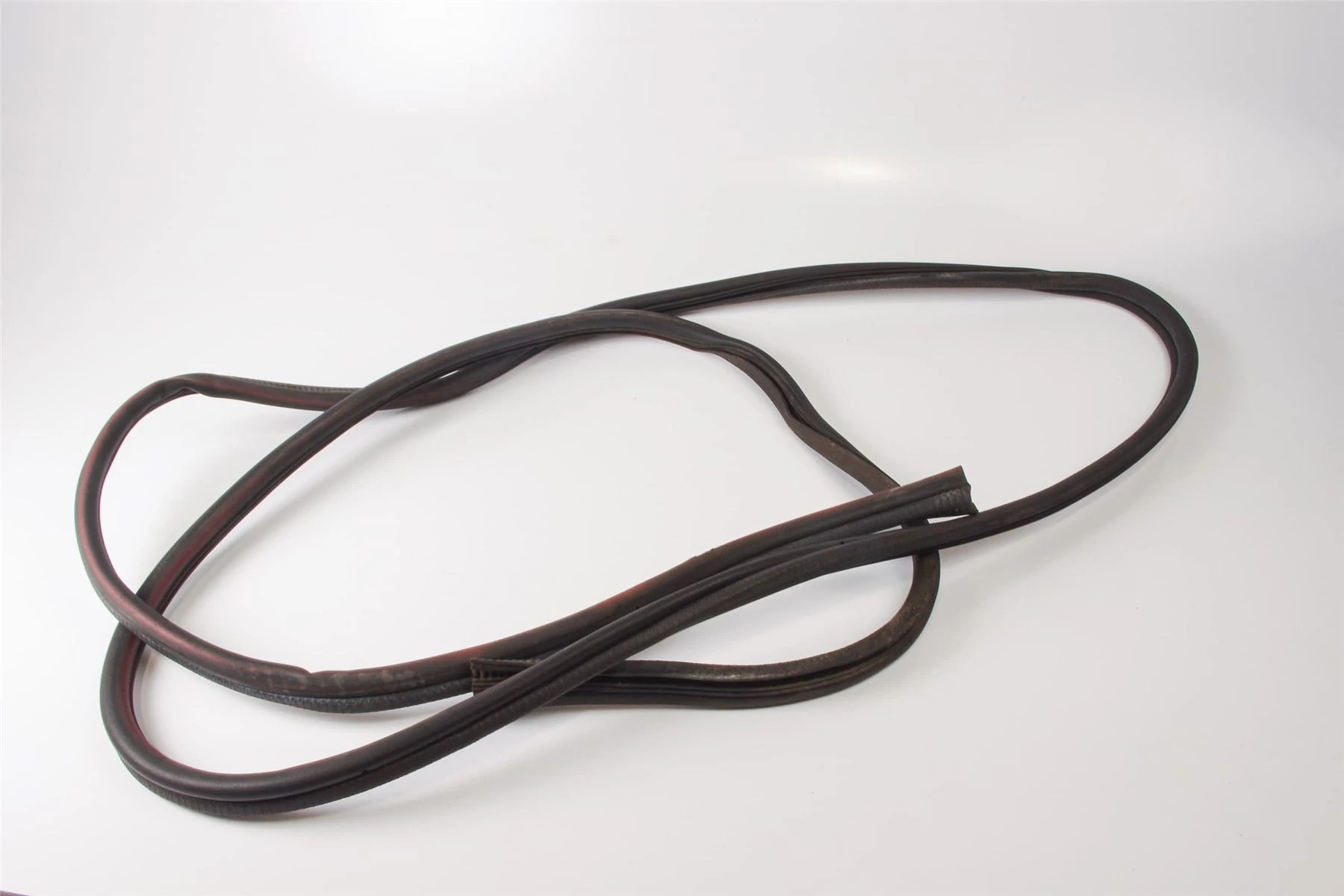 Mercedes 4607270830 Door Edge Seal - Front | W460 W461 G