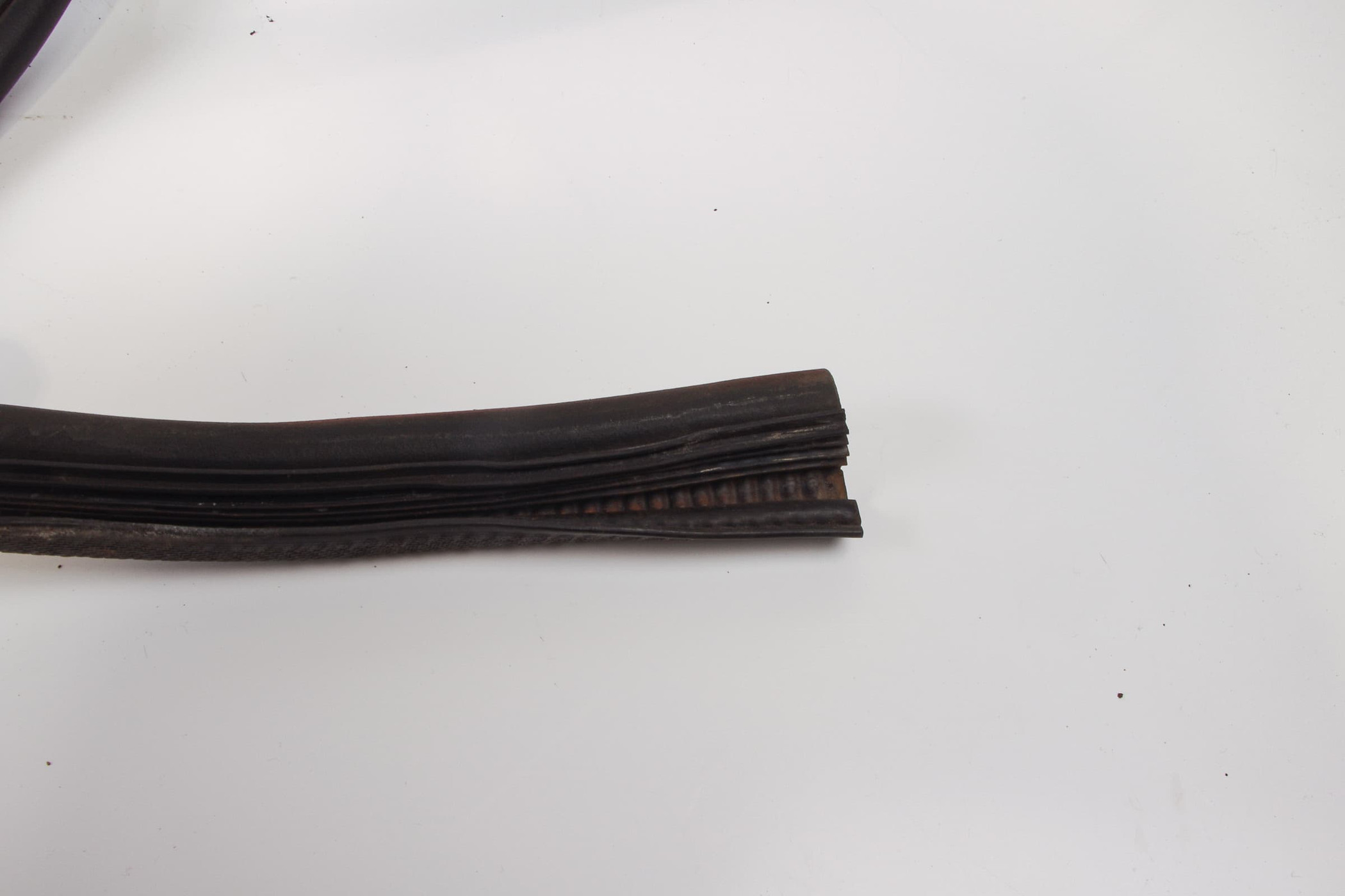 Mercedes 4607270830 Door Edge Seal - Front | W460 W461 G