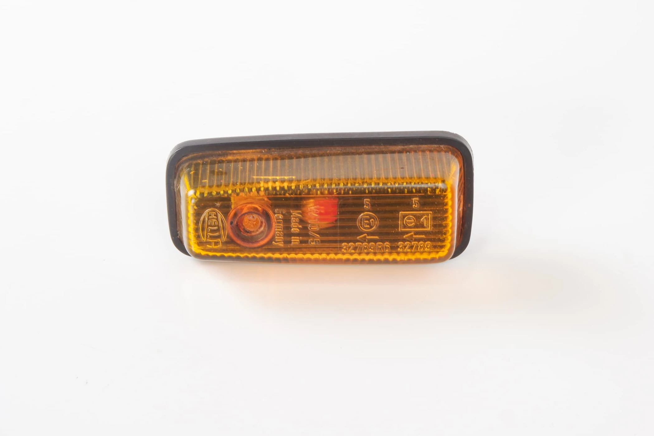 Mercedes 0018227420 Indicator Lens - Orange | W460 W461 W463 G
