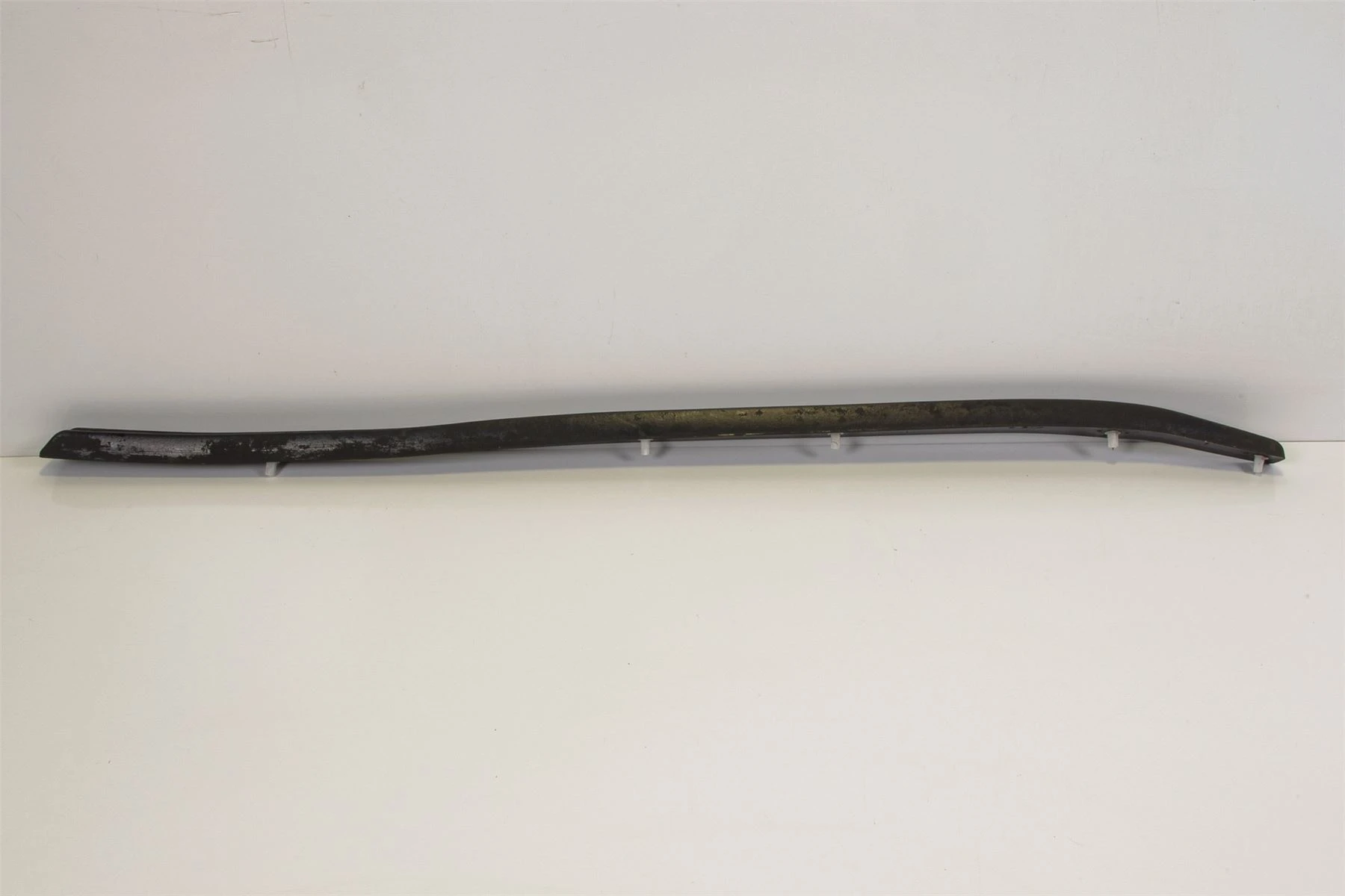 Mercedes 4606900862 Trim Strip - Front | W460 W461 G