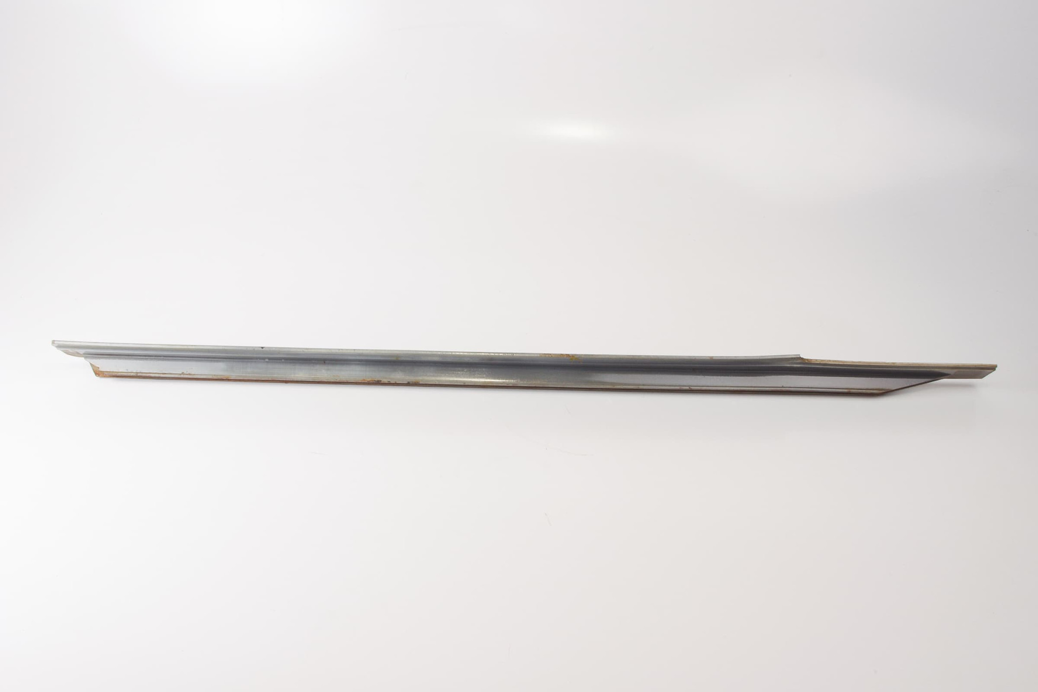 Mercedes 4606860436 Interior Door Sill - Front Right Grey | W460 W461 G