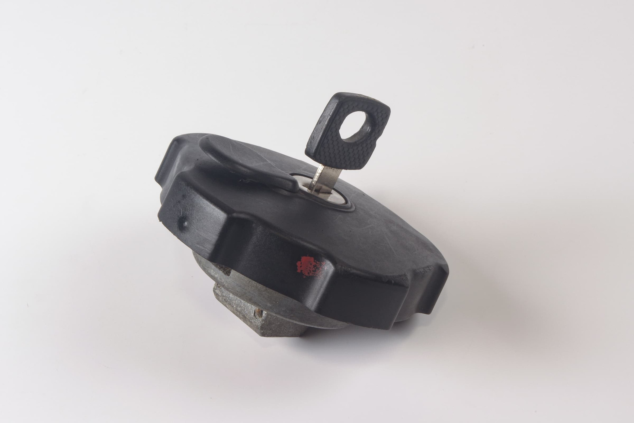 Mercedes 0004700430 Fuel Filler Cap | W460 G