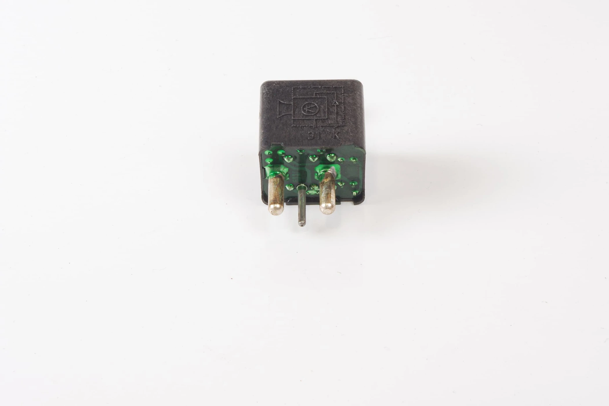 Mercedes 0005426223 Buzzer Relay | W460 W461 W463 G