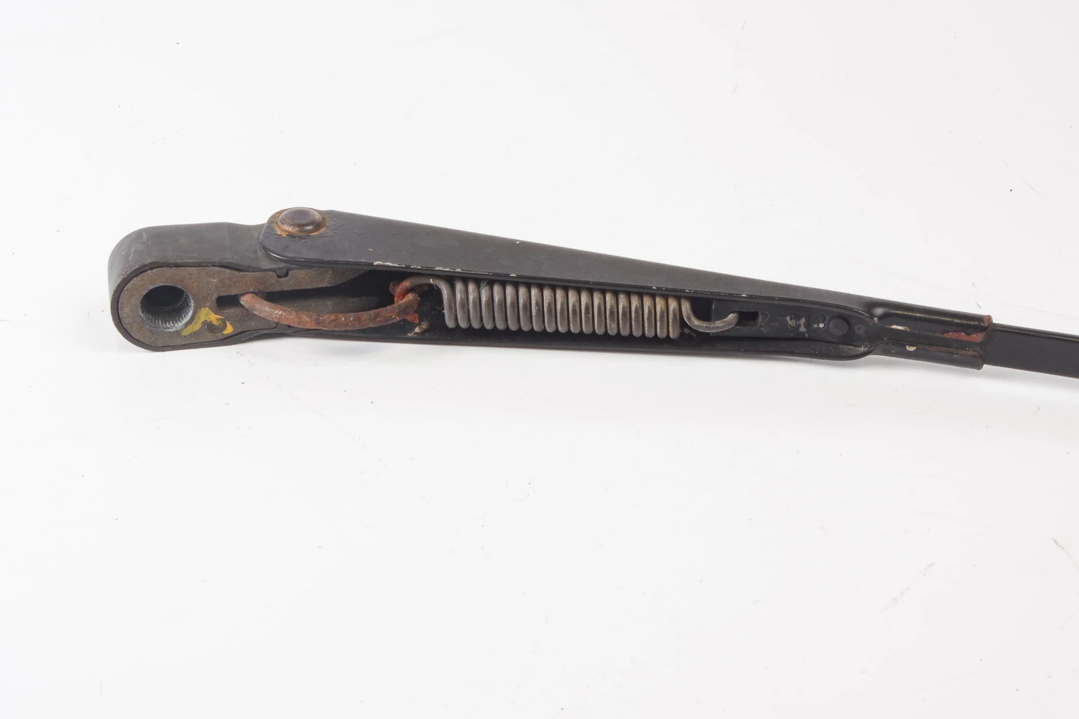 Mercedes 0008206044 Wiper Arm - Front | W460 G