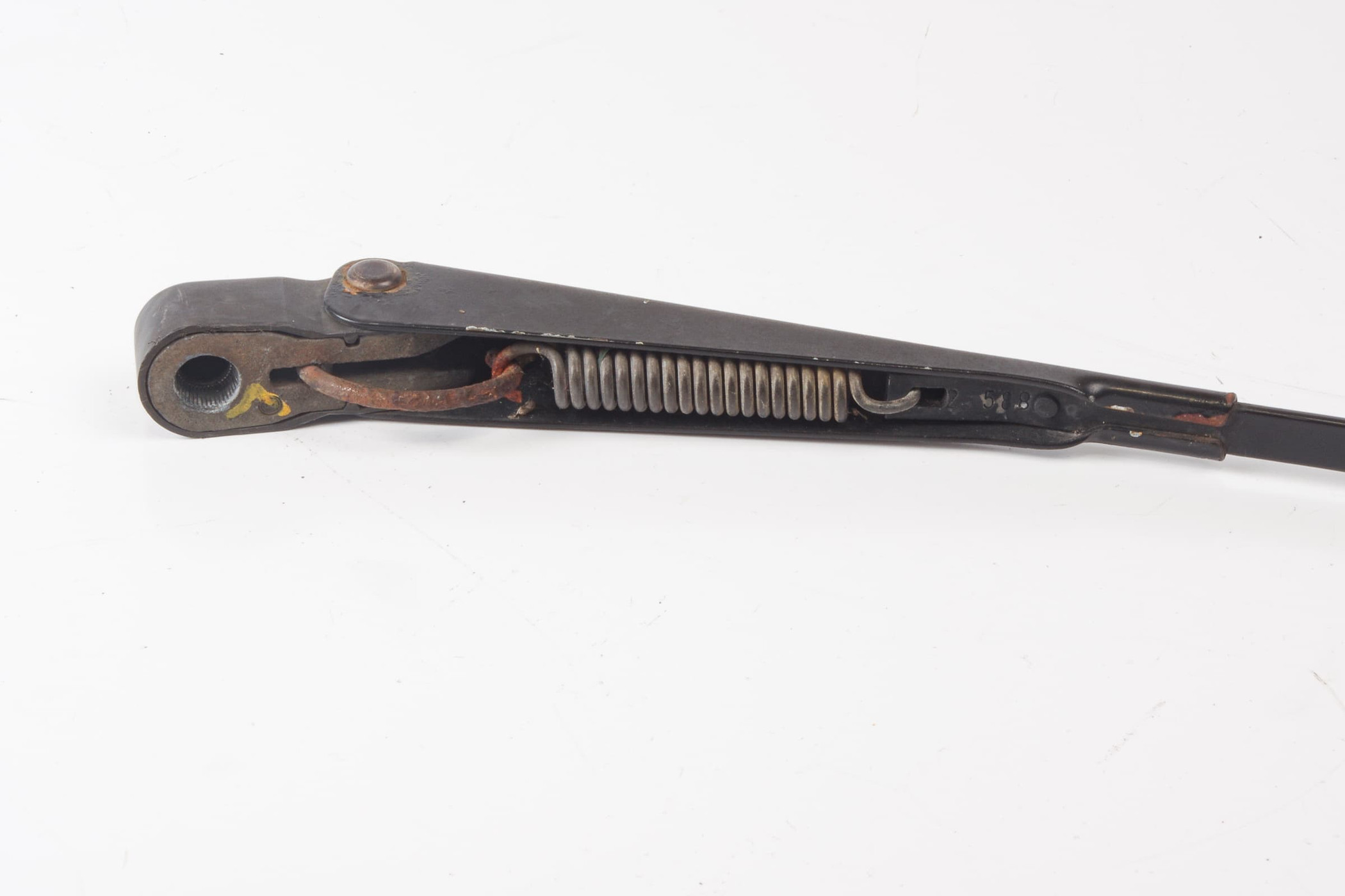 Mercedes 0008206044 Wiper Arm - Front | W460 G