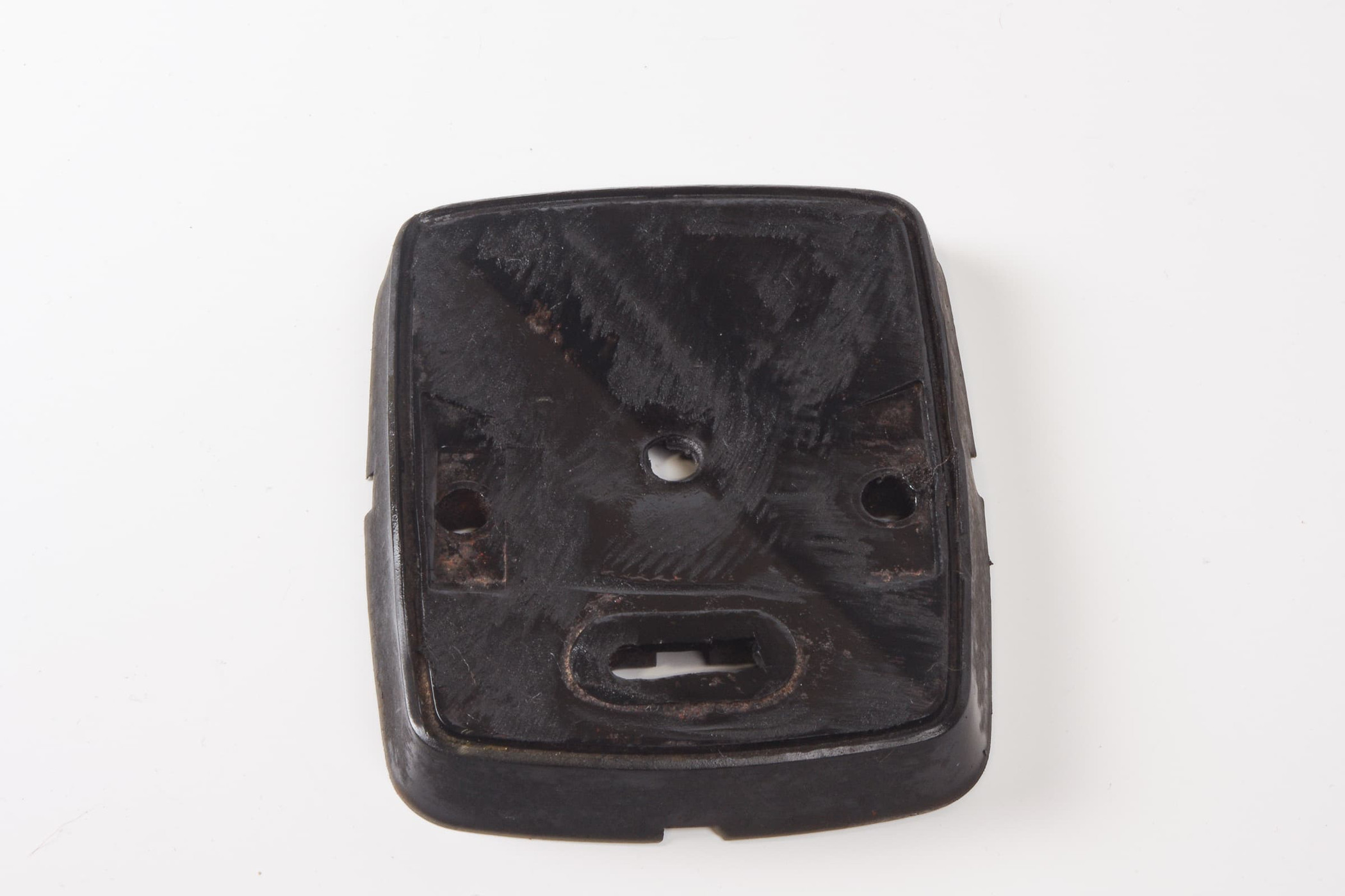 Mercedes 0008260085 Indicator Pad Seal - Front | W460 W461 W463 G