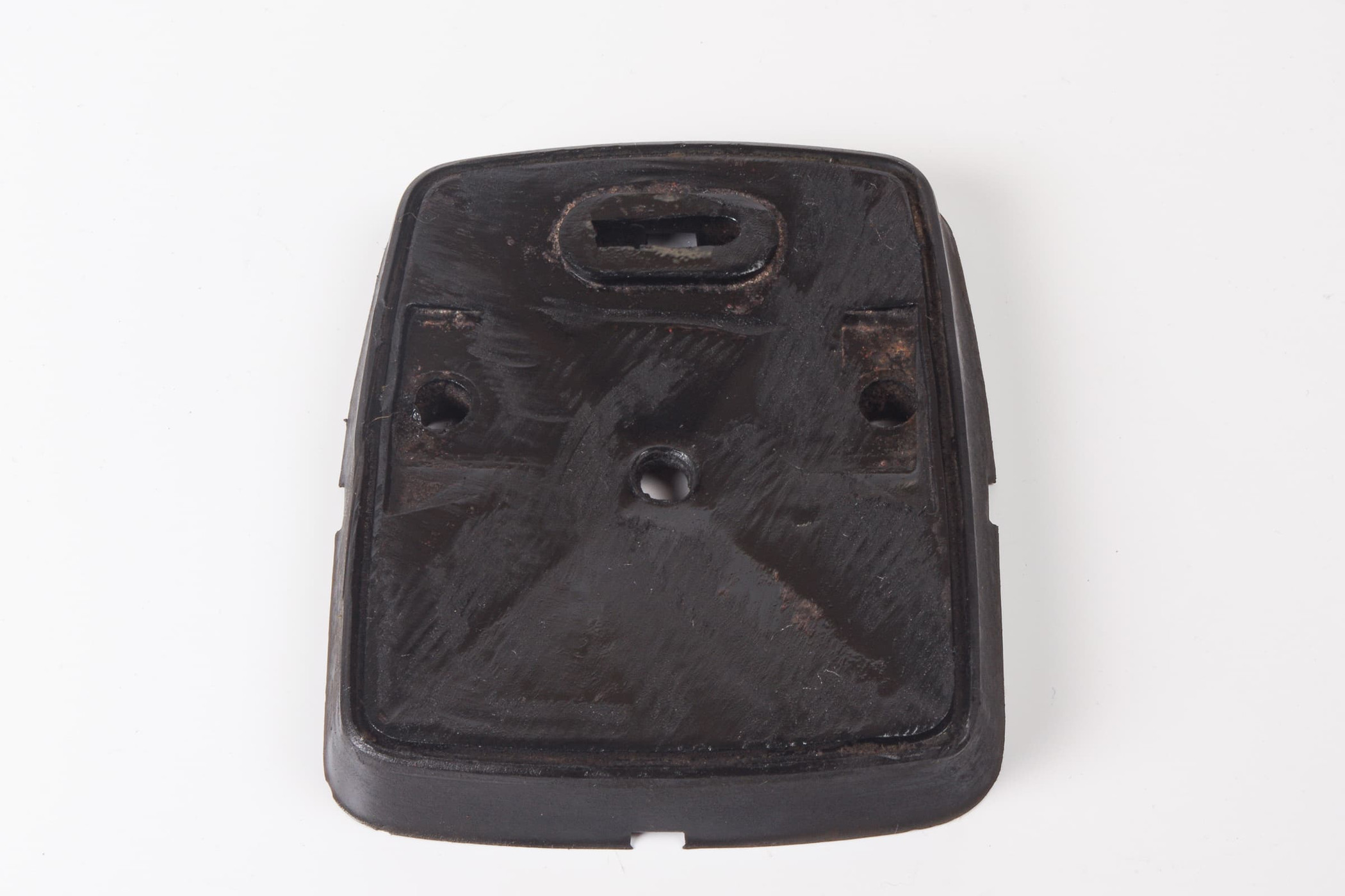 Mercedes 0008260085 Indicator Pad Seal - Front | W460 W461 W463 G