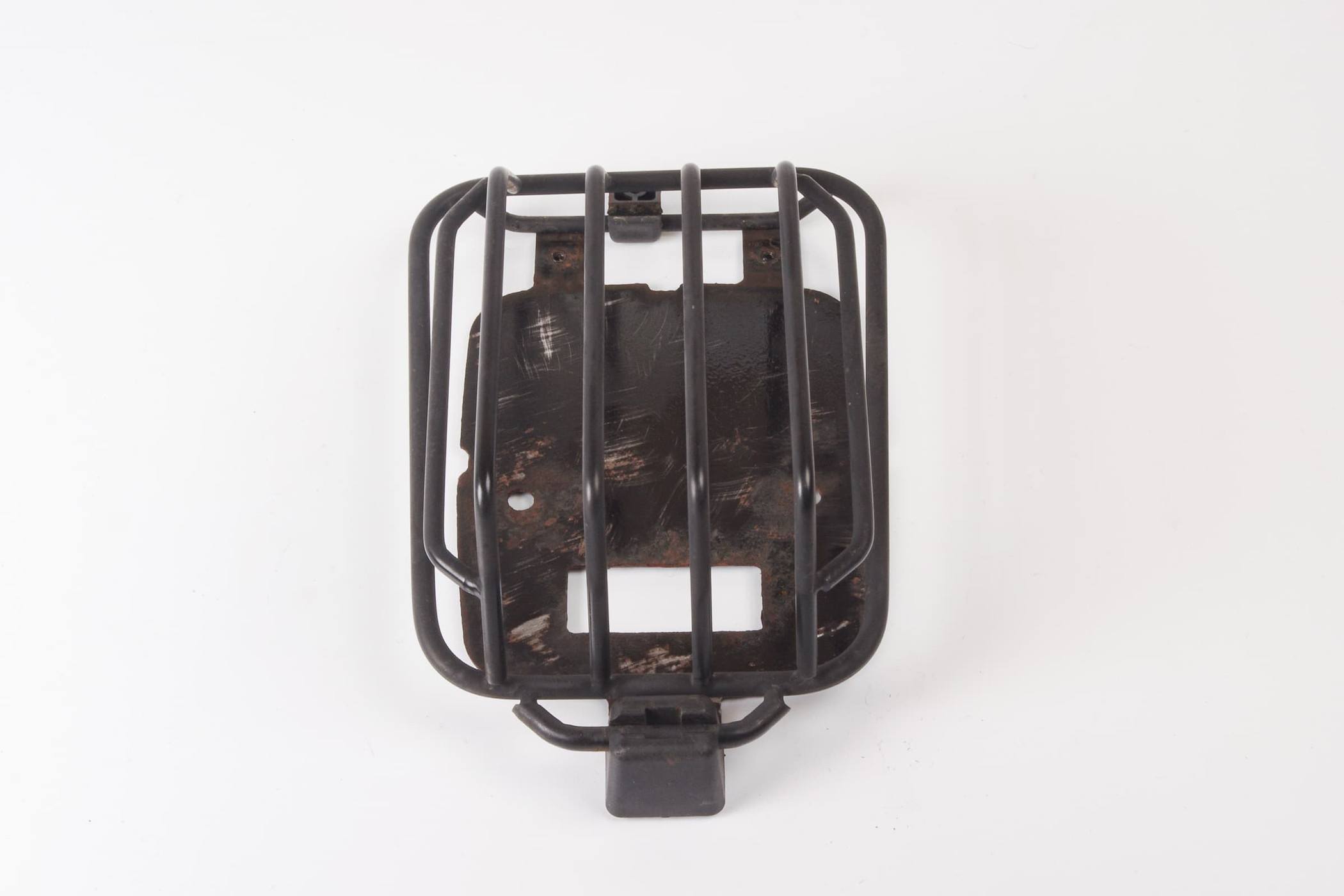 Mercedes 4618600342 Indicator Grille Guard - Front | W460 W461 W463 G