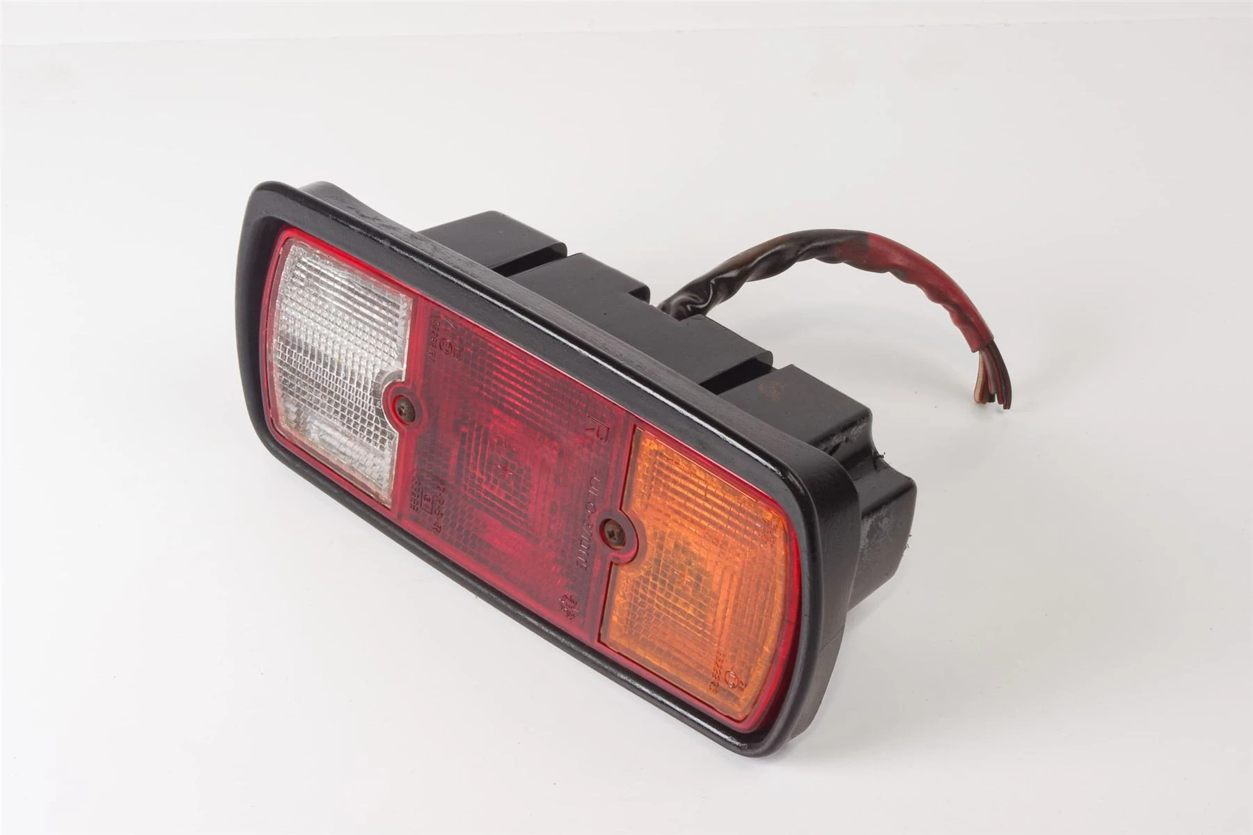 Mercedes 4608200264 Tail Light - Rear Right | W460 W461 G