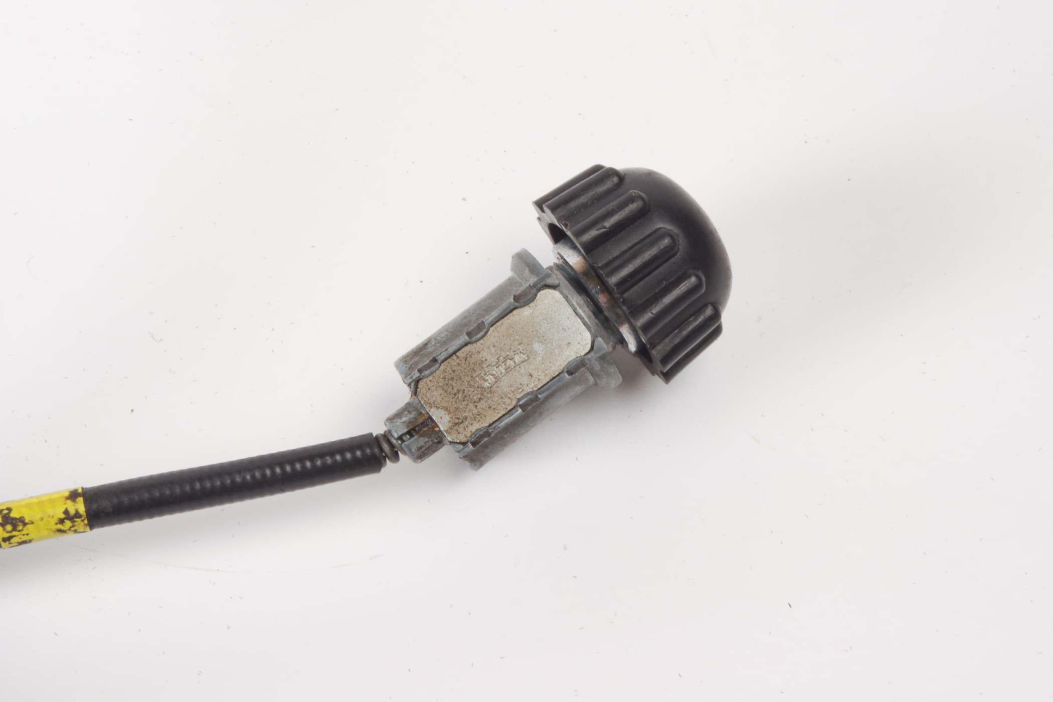 Mercedes 4603000032 Idle Adjustment Wire | W460 W461 G
