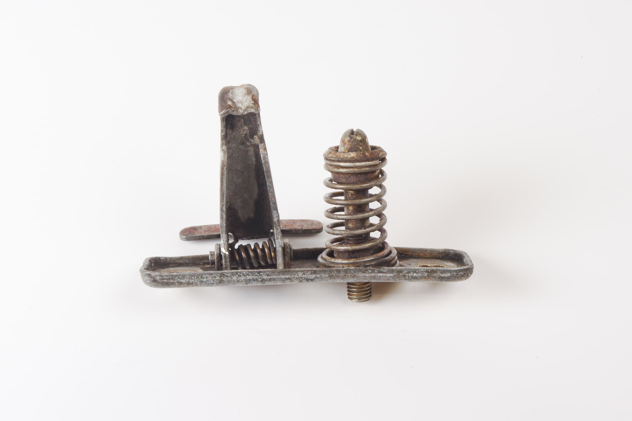 Mercedes 4608800260 Bonnet Catch | W460 W461 W463 G