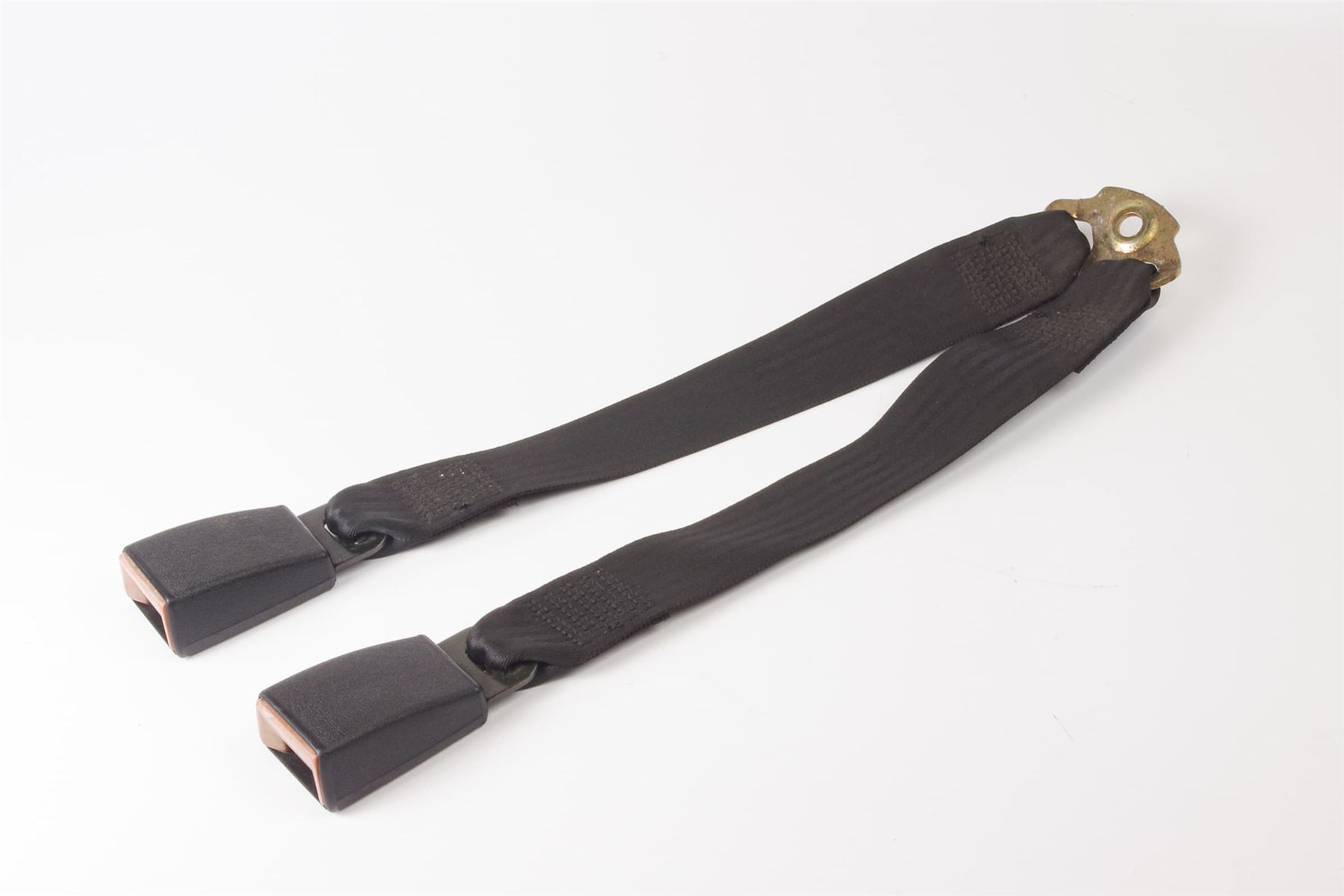 Mercedes 0008609469 Seat Belt Buckle - Rear Left | W460 W461 G W638 V