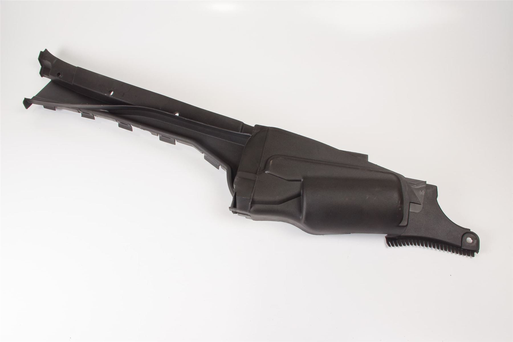 Mercedes 1408302228 Water Baffle - Front Right | W140 V140 C140 S