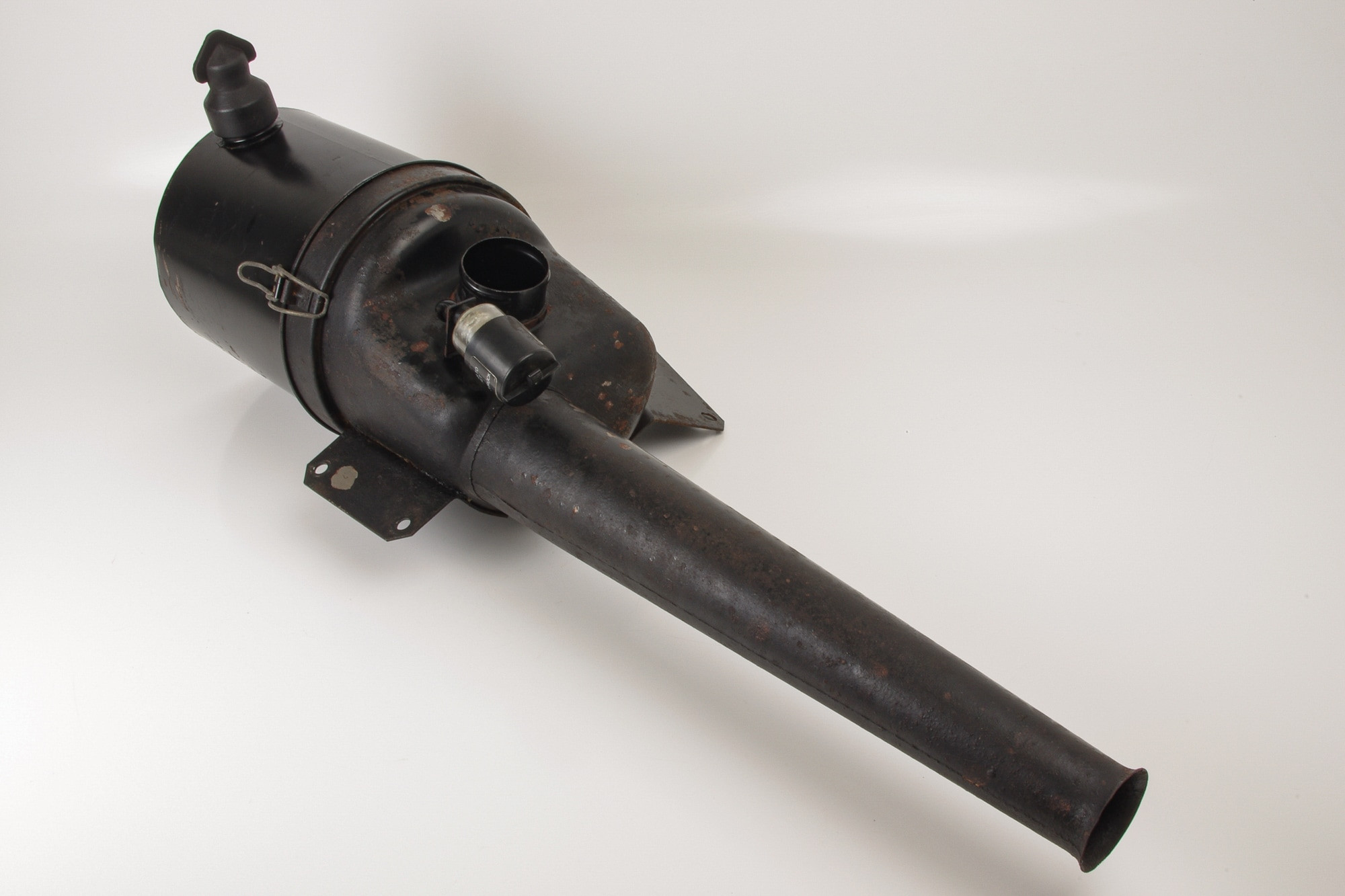 Mercedes 0110941102 Air Box | W460 W461 G